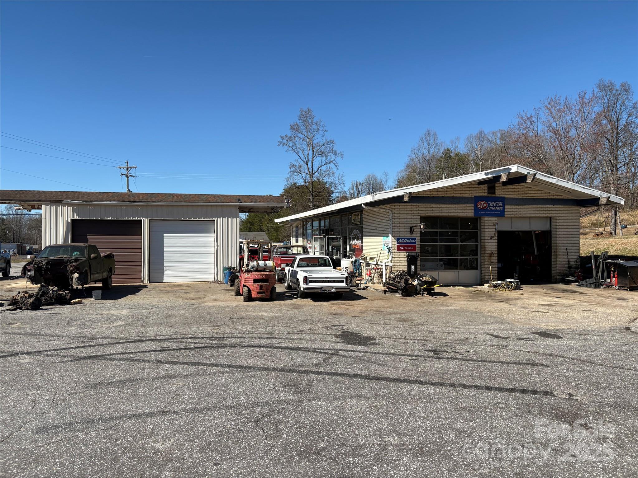1135 Us 70 Highway Property Photo 4
