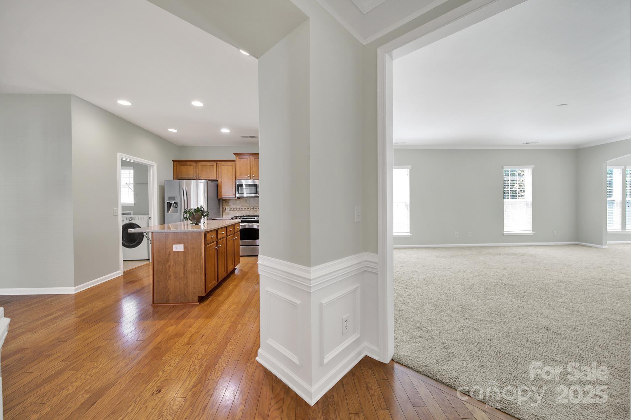 8107 Crater Lake Drive Property Photo 6