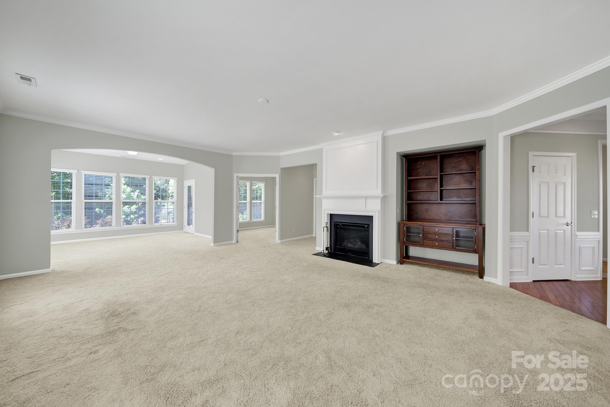 8107 Crater Lake Drive Property Photo 14