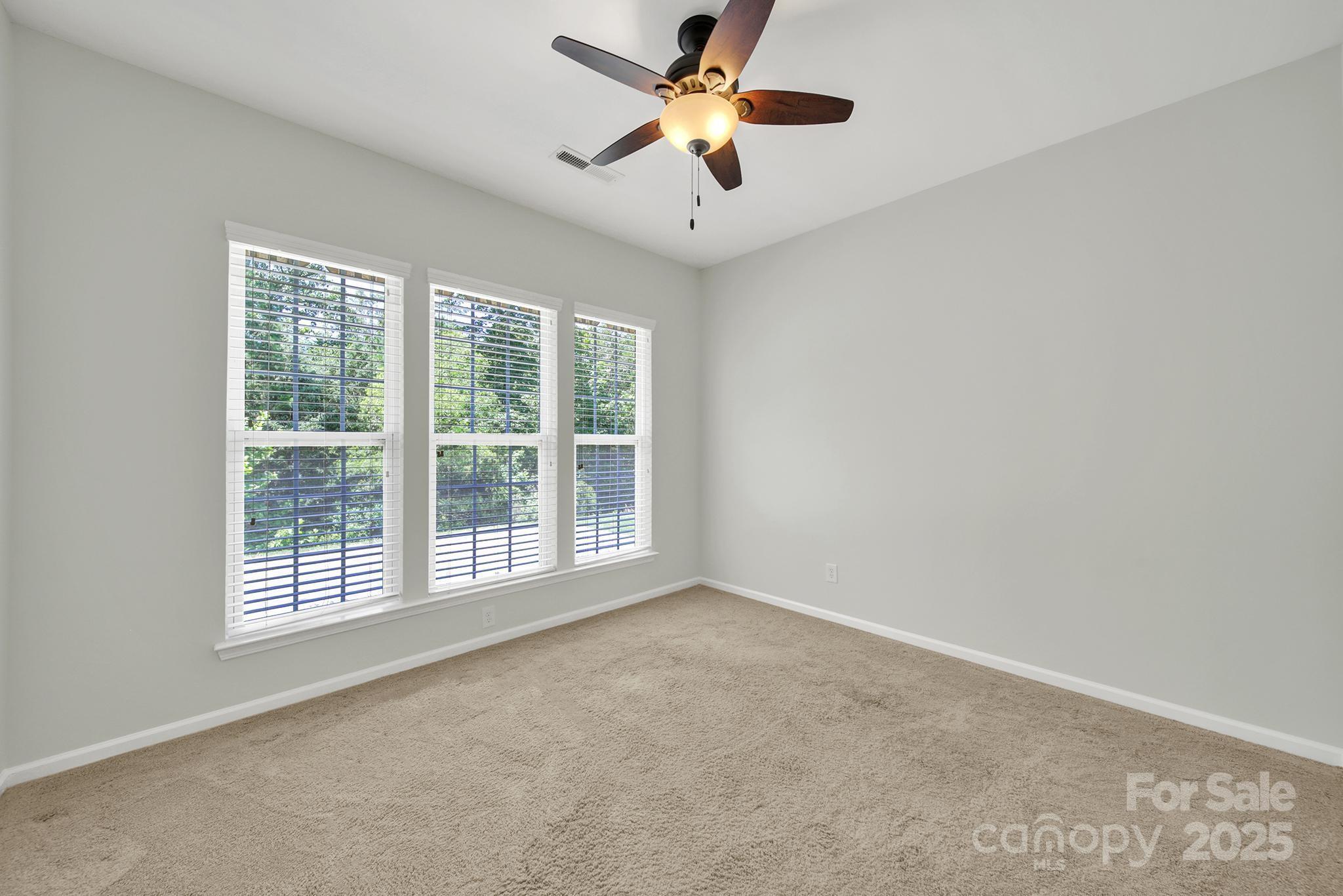 8107 Crater Lake Drive Property Photo 19