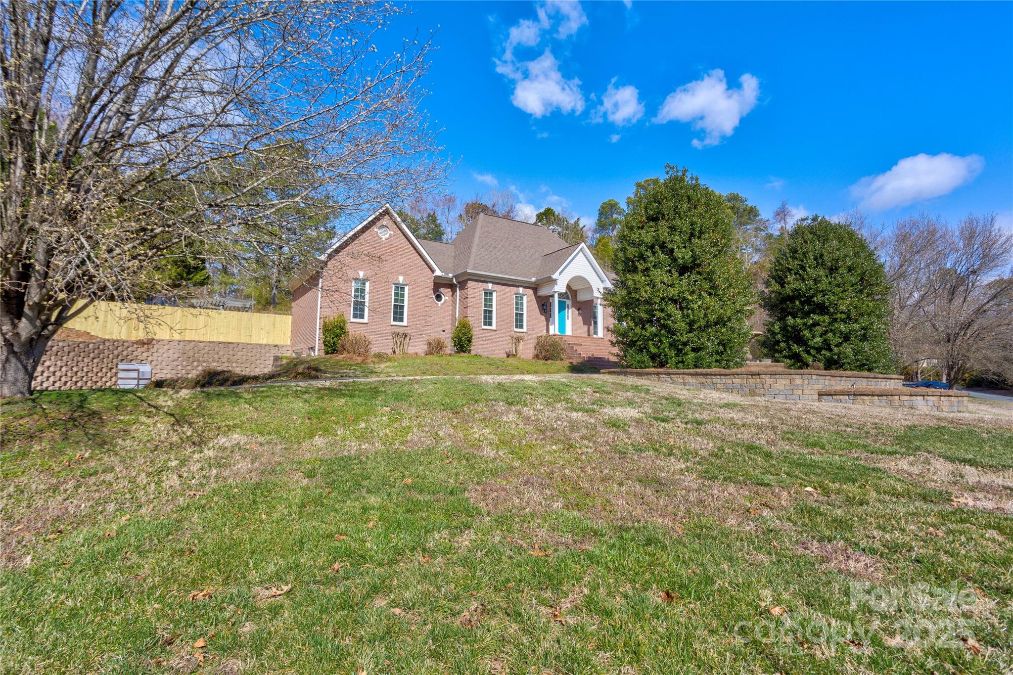 105 Partridge Bluff Drive Property Photo 3