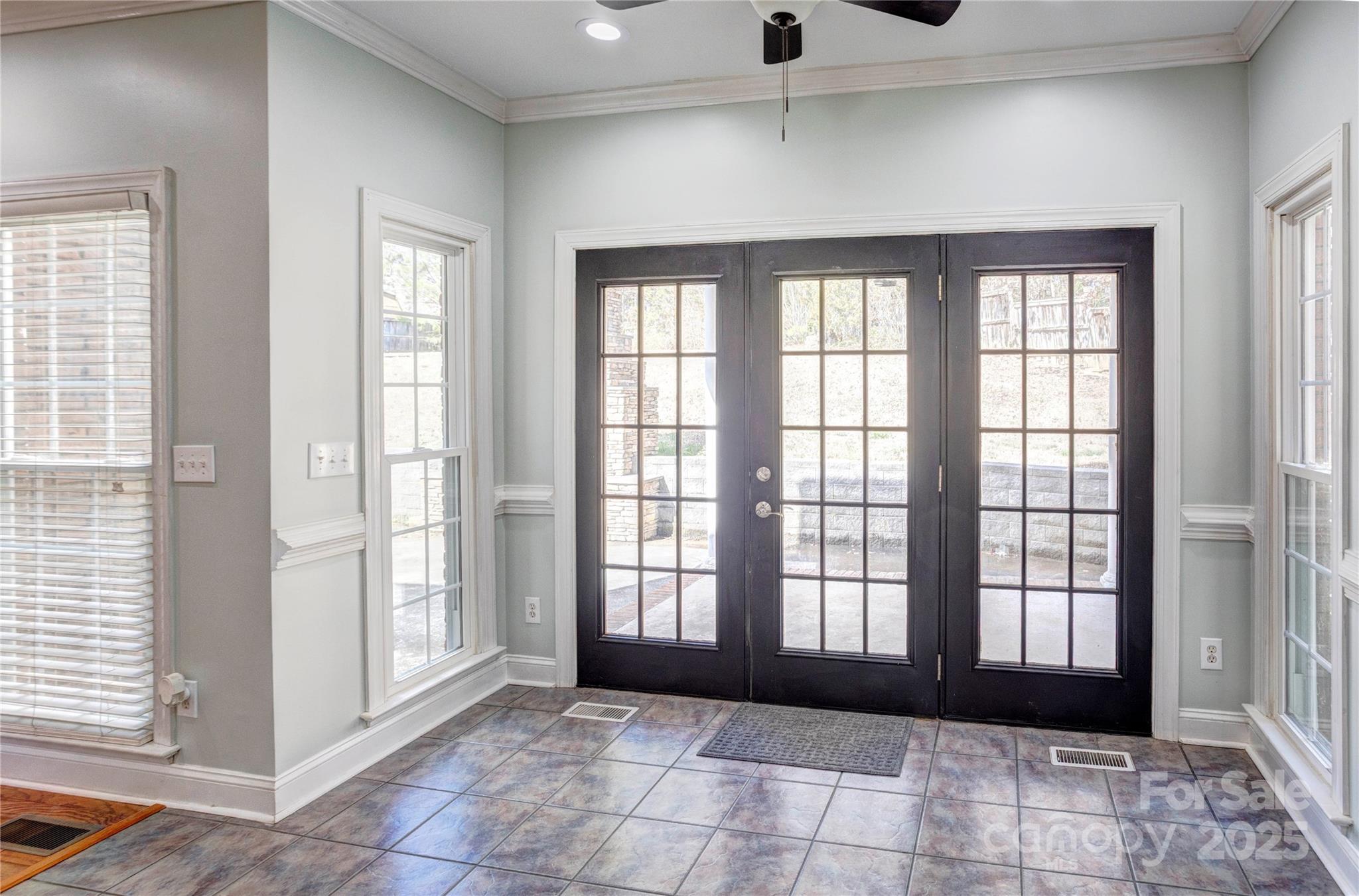 105 Partridge Bluff Drive Property Photo 13