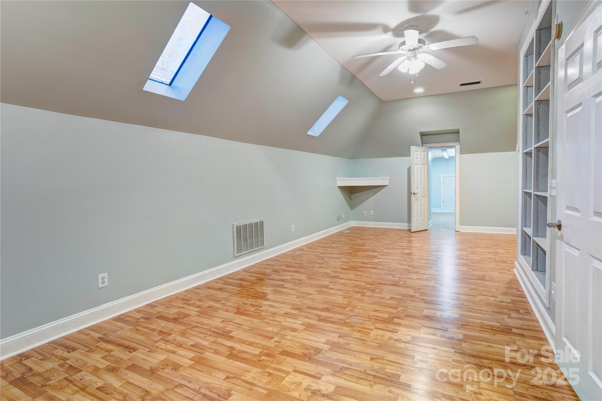 105 Partridge Bluff Drive Property Photo 21