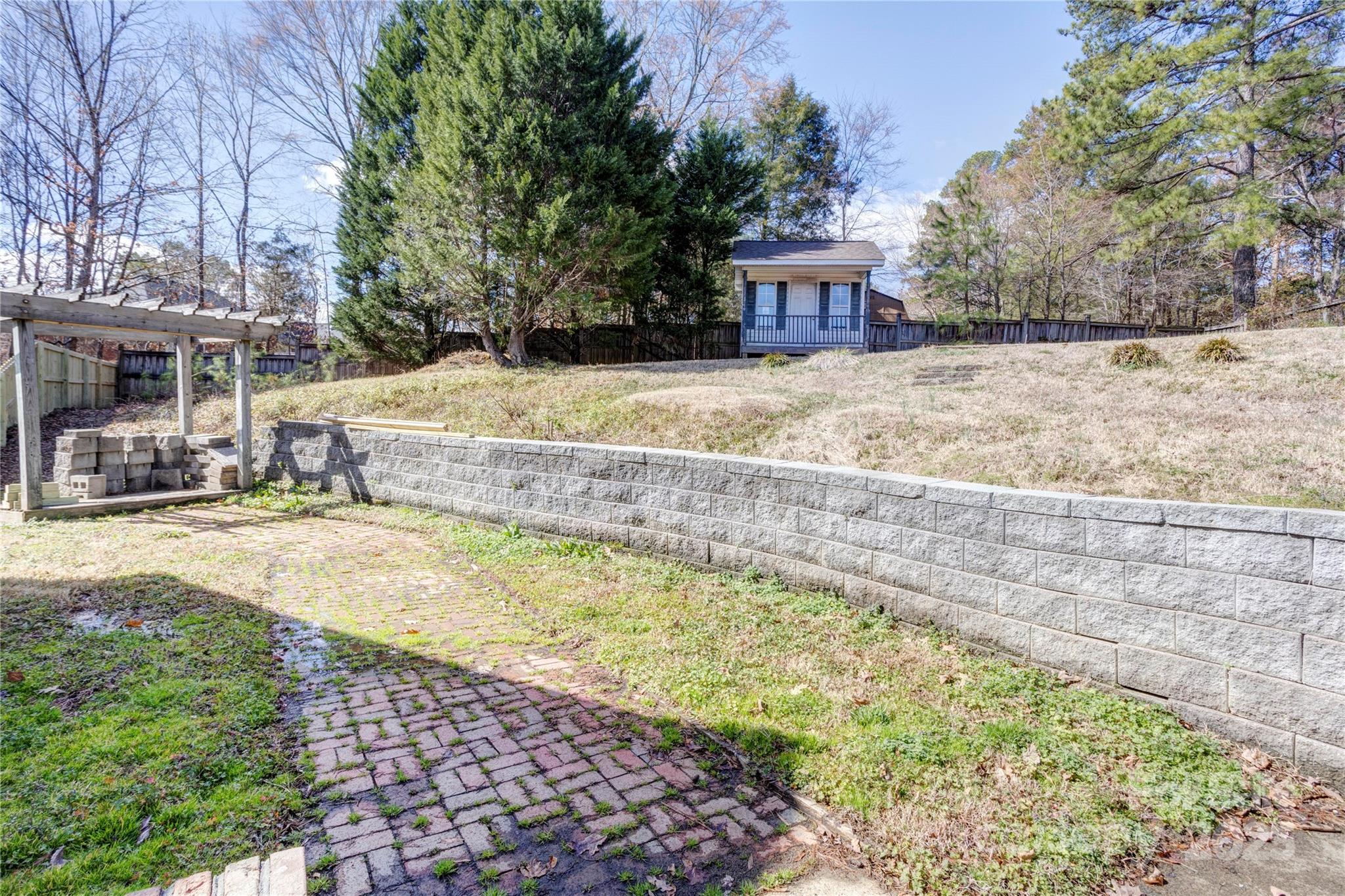 105 Partridge Bluff Drive Property Photo 33