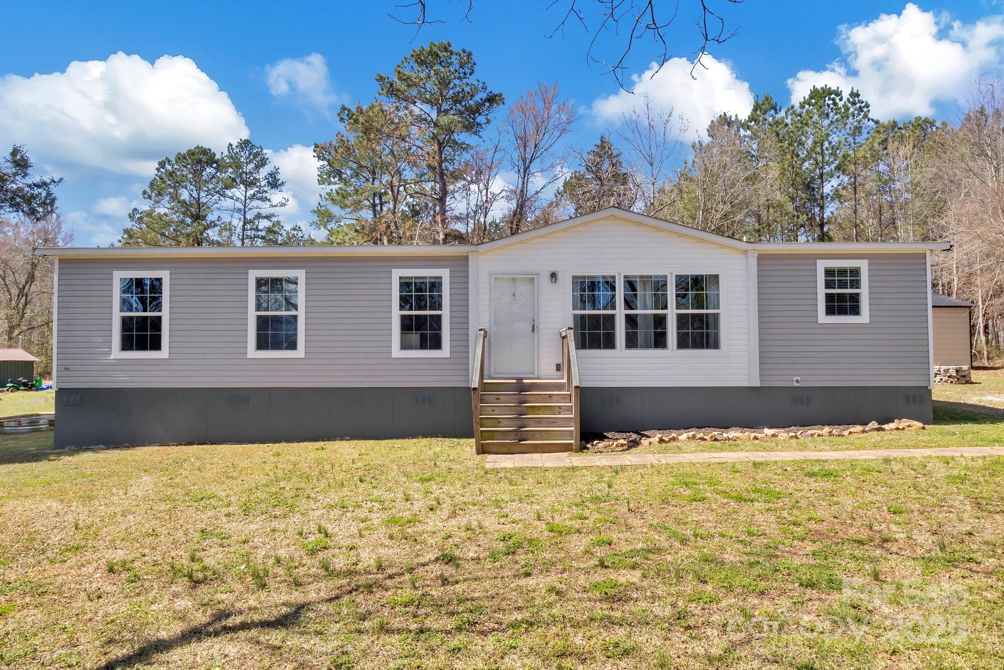 1317 Liberty Road Property Photo