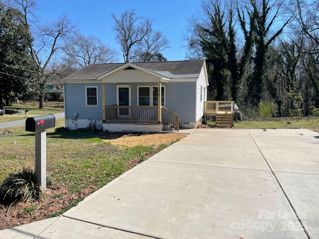3828 Ironwood Street Property Photo