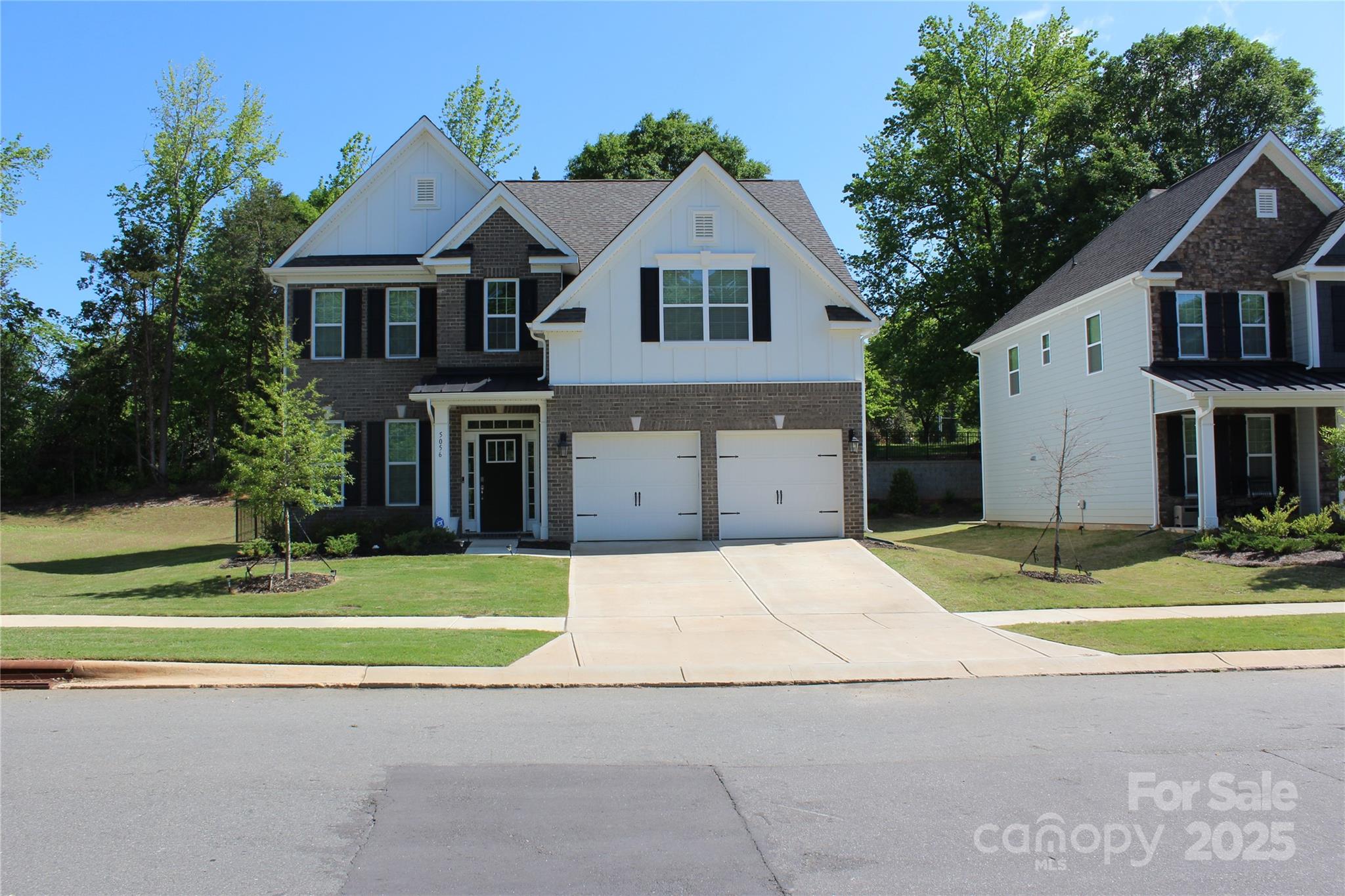 5056 Blue Serenity Court Property Photo