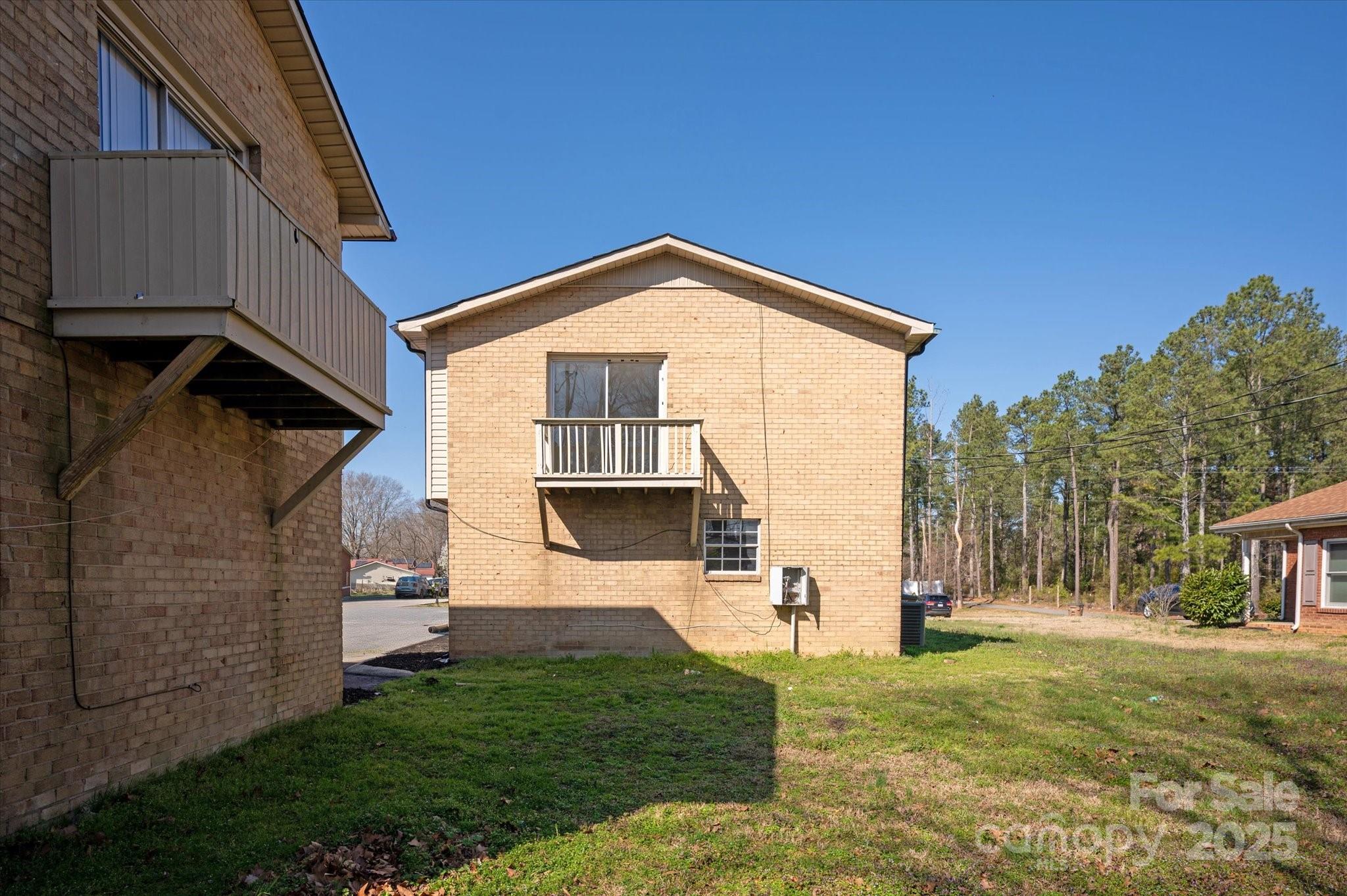 620 Elaine Street Property Photo 33
