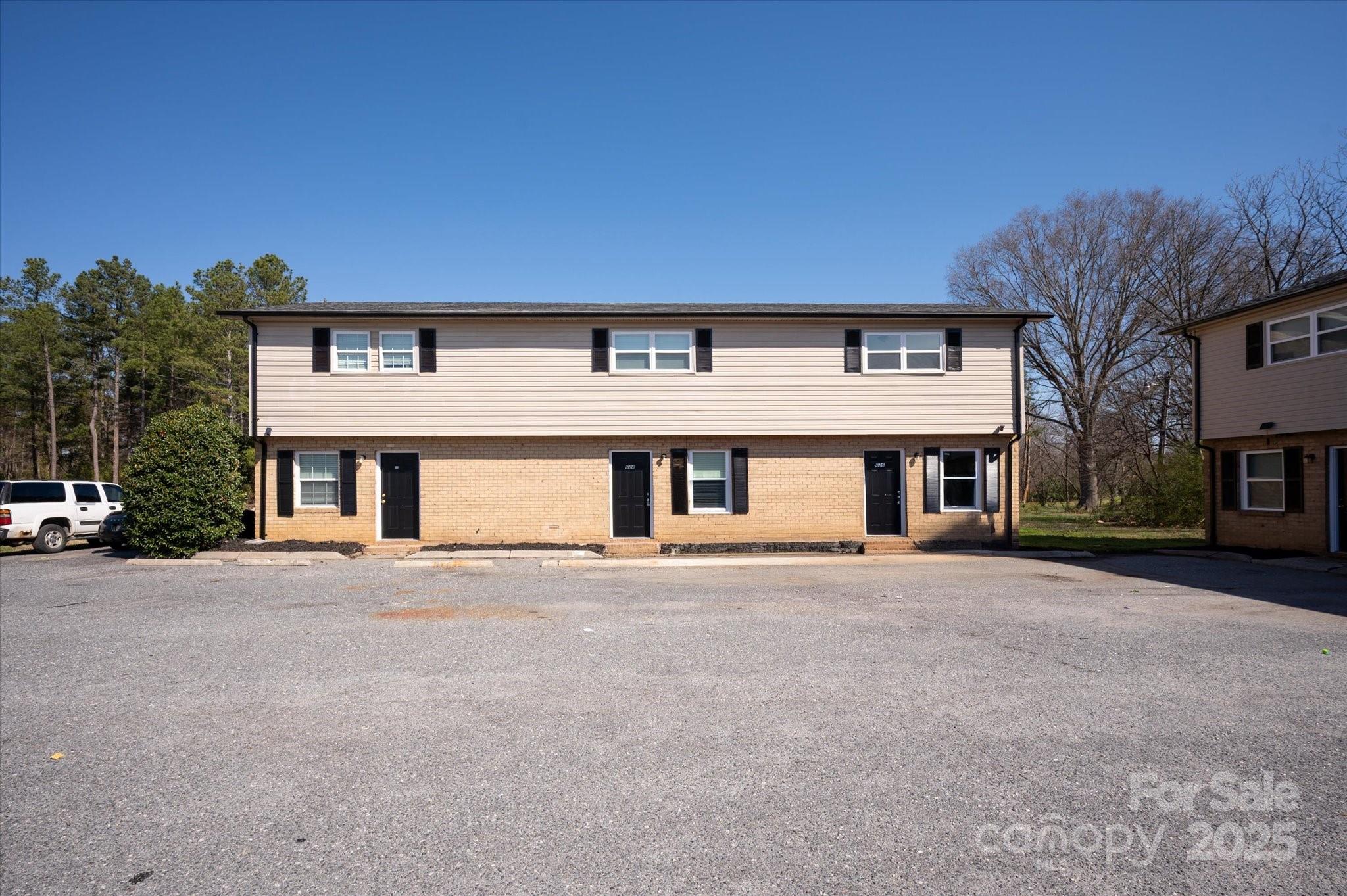 620 Elaine Street Property Photo 37