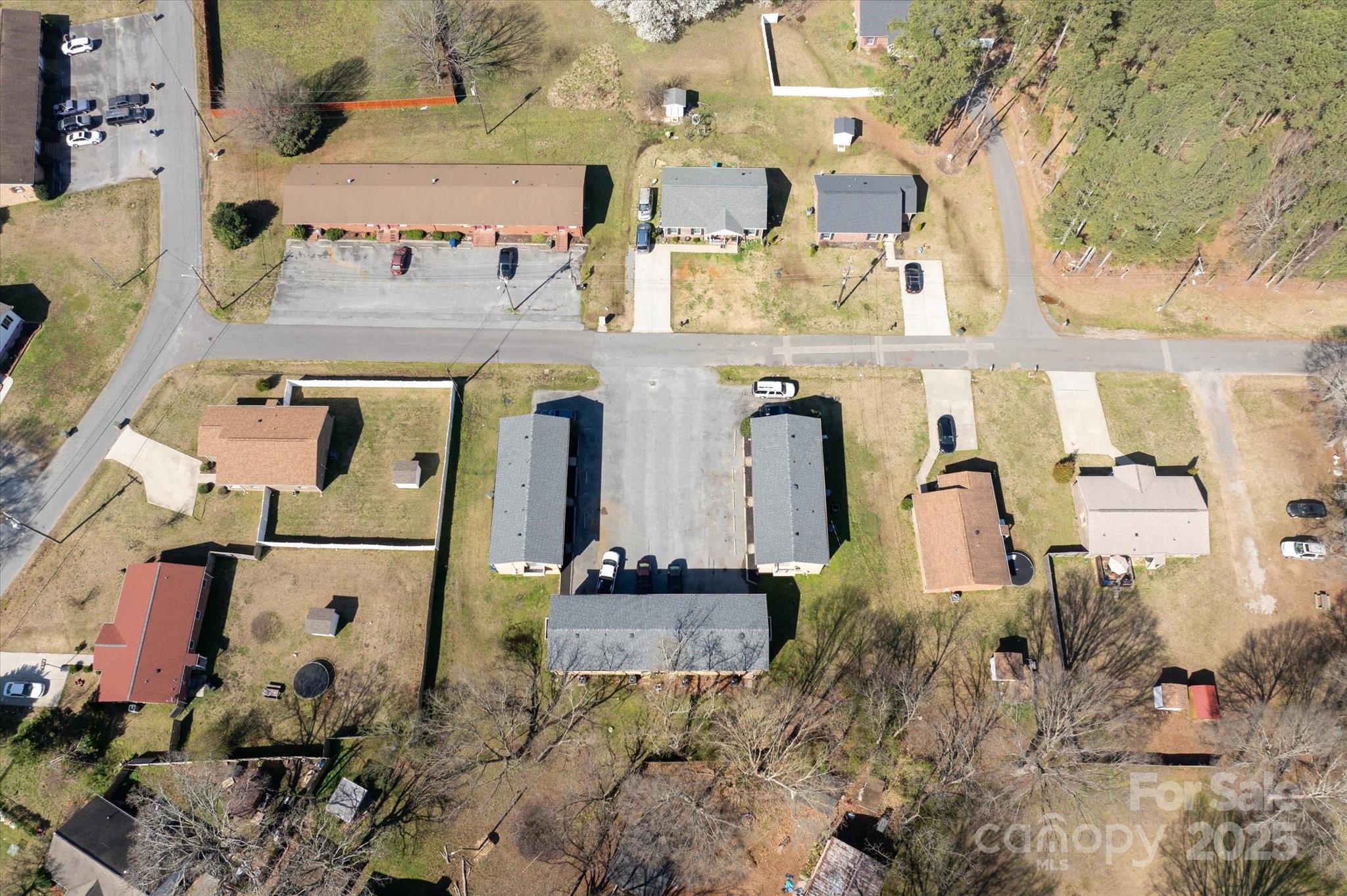 620 Elaine Street Property Photo 45