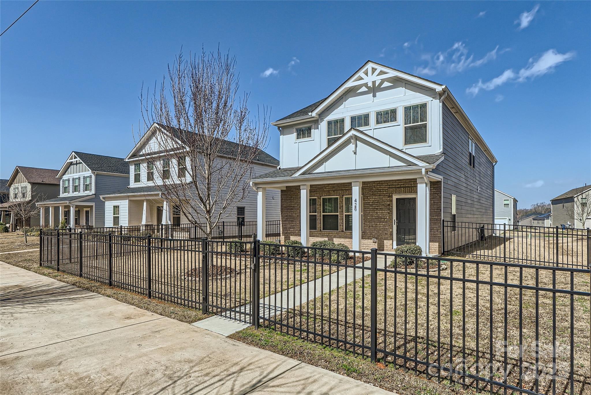 428 Nixon Road Property Photo