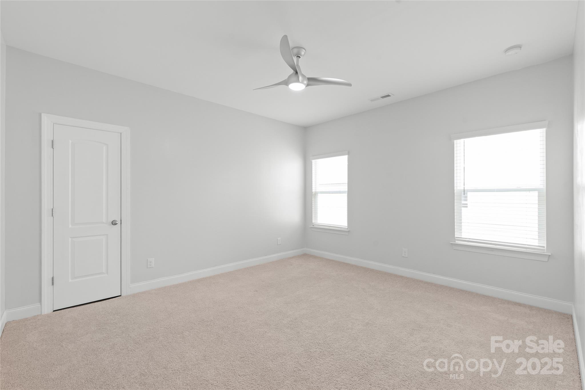 3017 Woodlands Creek Drive Property Photo 23