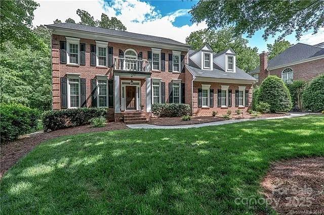 7200 Graybeard Court Property Photo