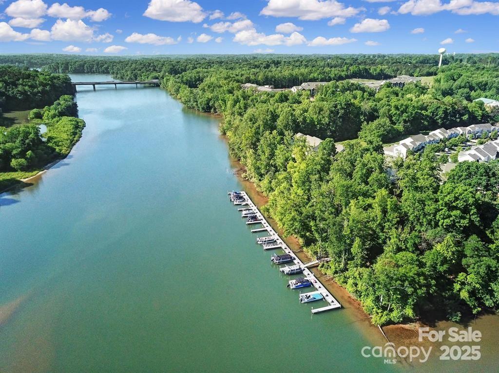 769 River Park Road Property Photo