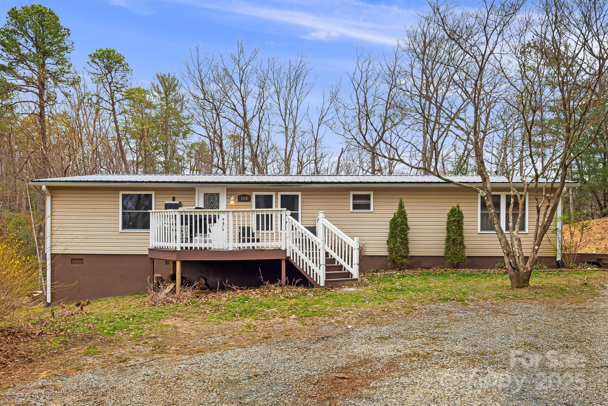 164 Cross Country Lane Property Photo