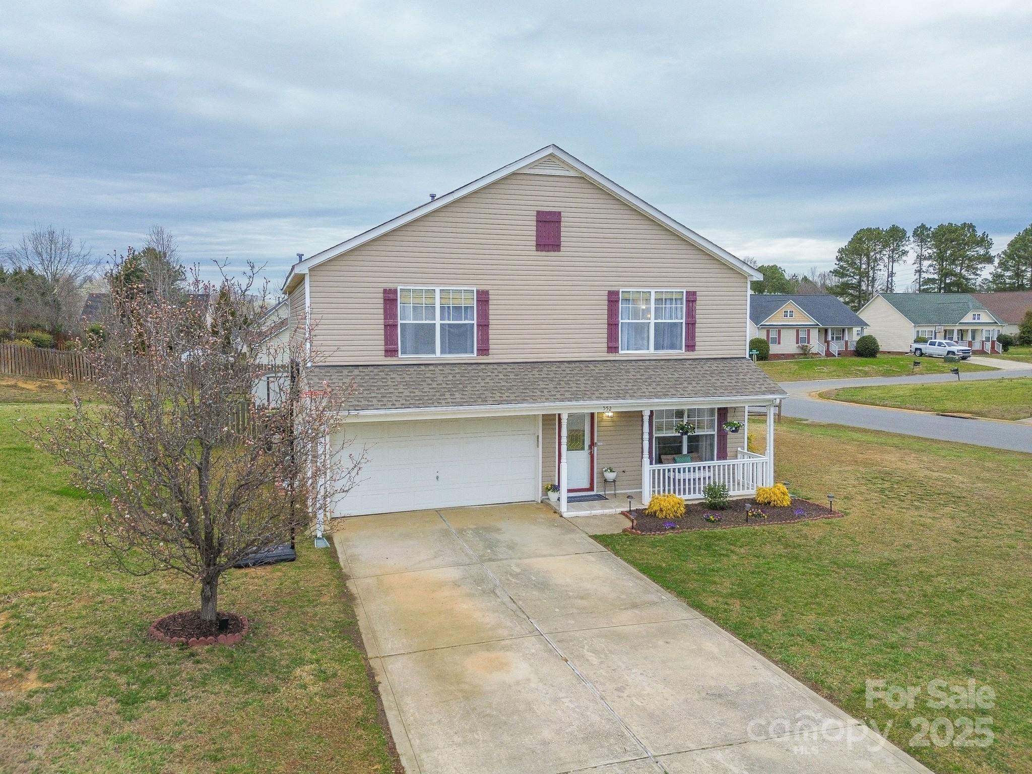 552 Montgomery Drive Property Photo