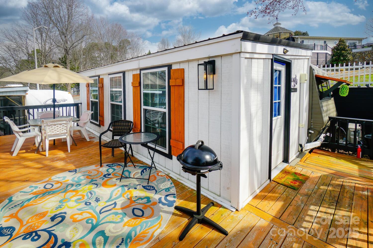 162 Dogwood Circle Property Photo
