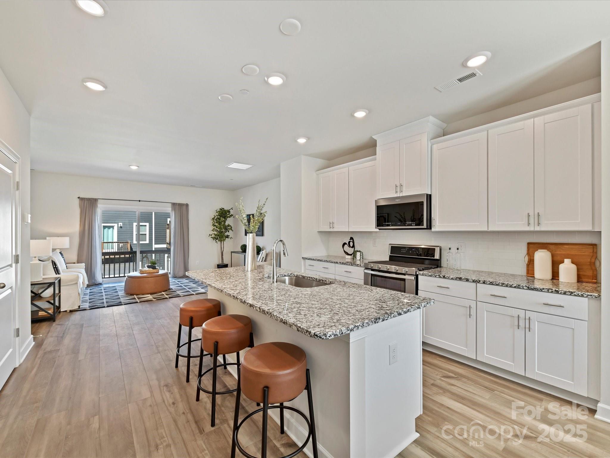 2610 Greenmarket Drive Property Photo