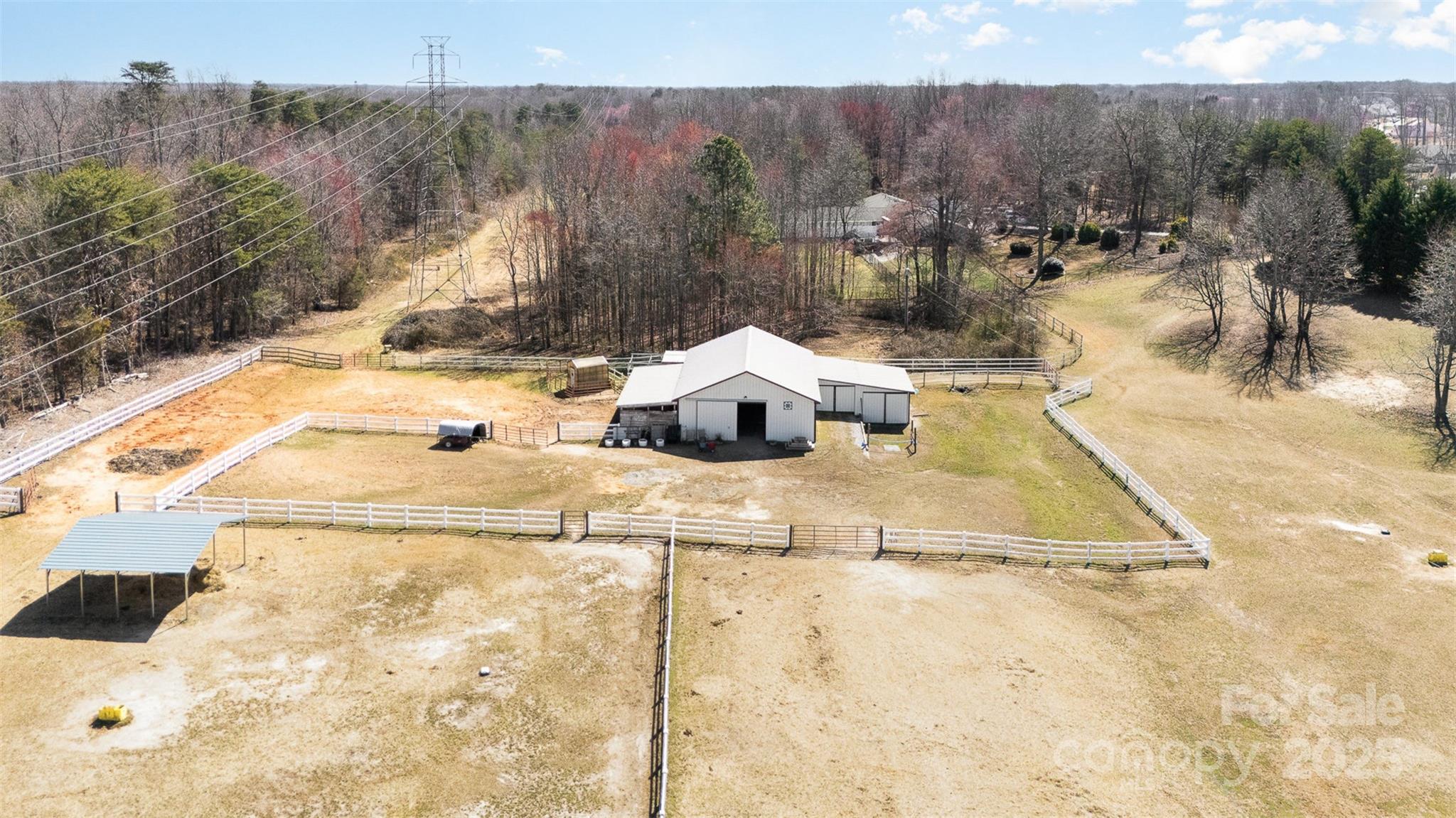 1456 N Main Street Property Photo 2