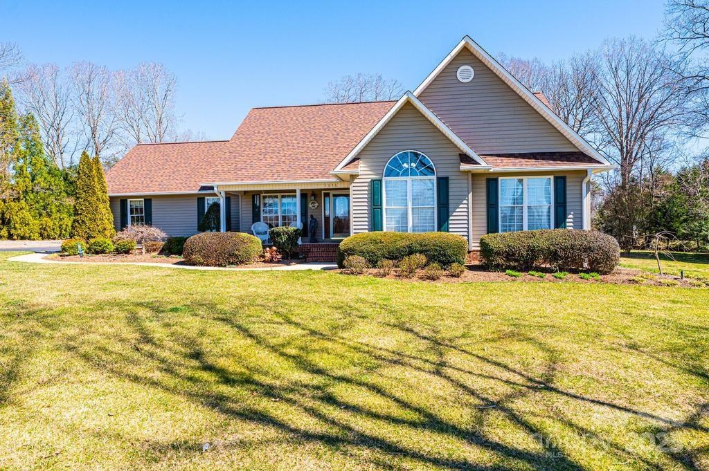 1636 Samaria Lane Property Photo