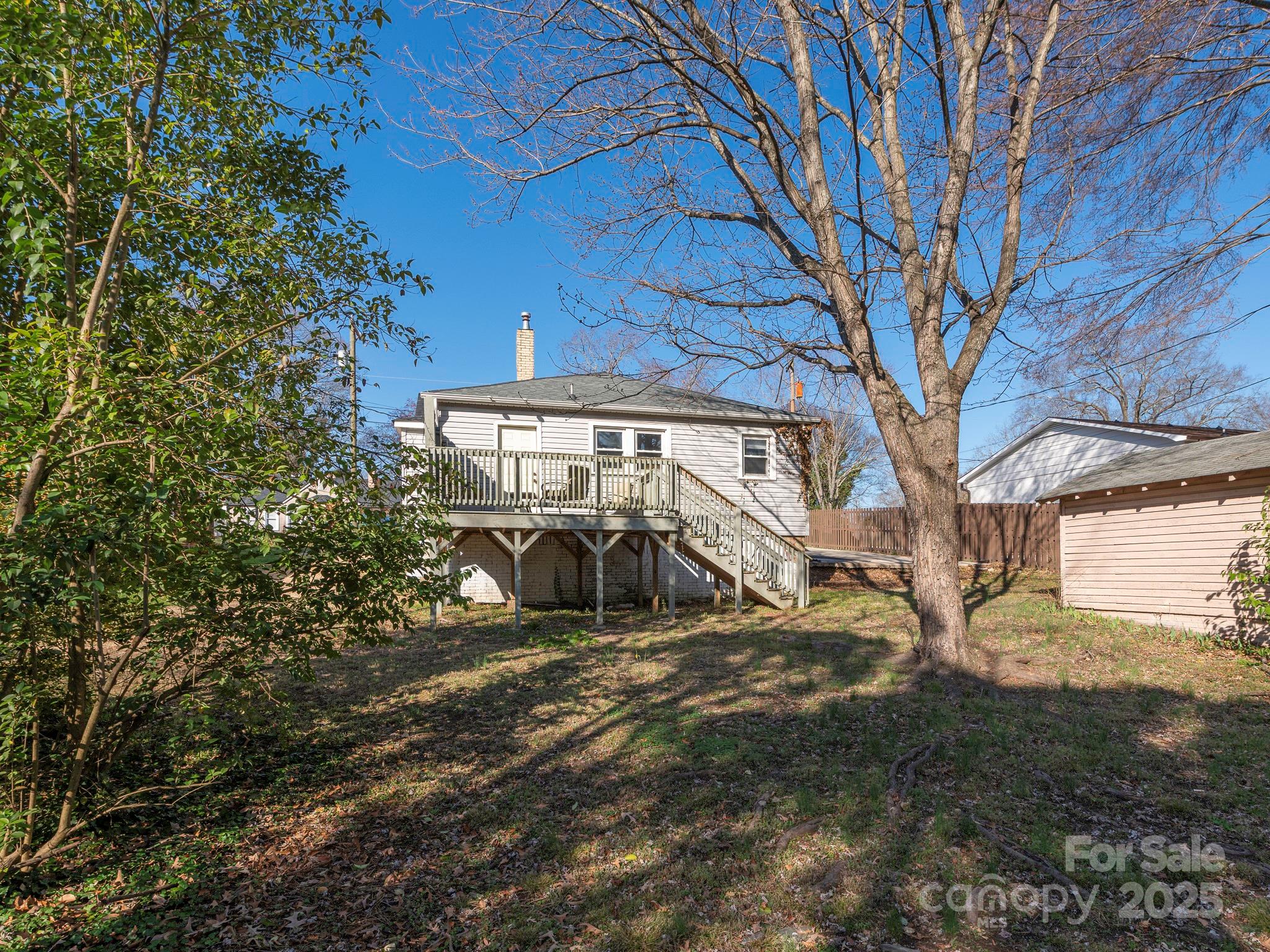 707 Oakshade Avenue Property Photo 10