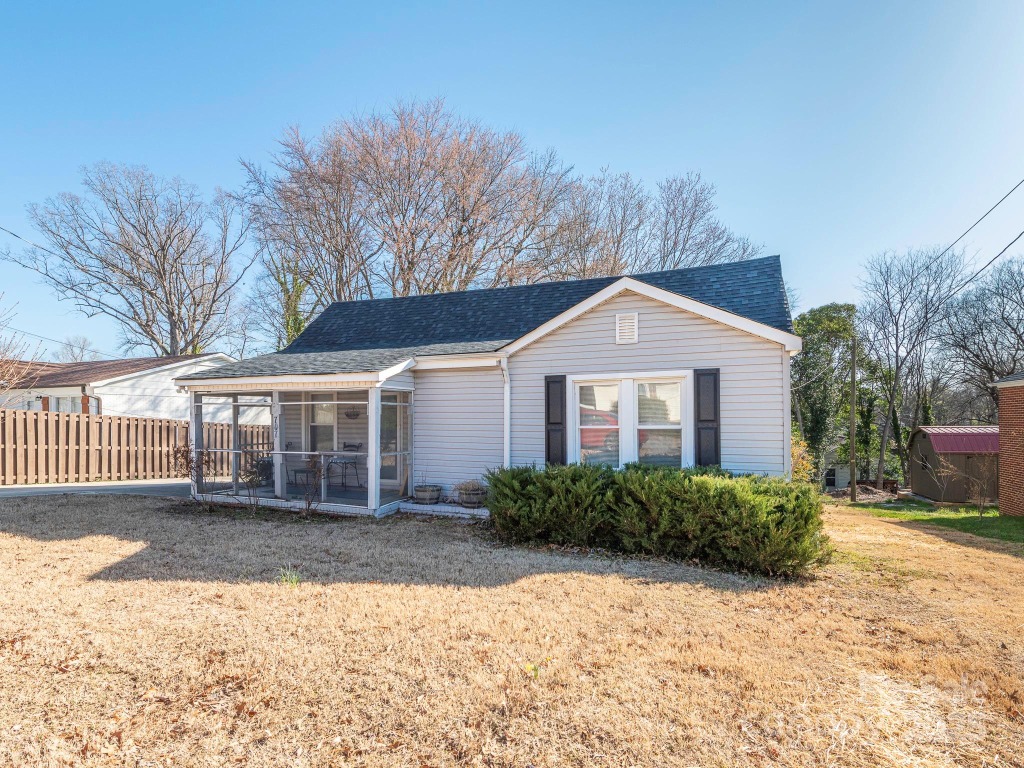 707 Oakshade Avenue Property Photo 13