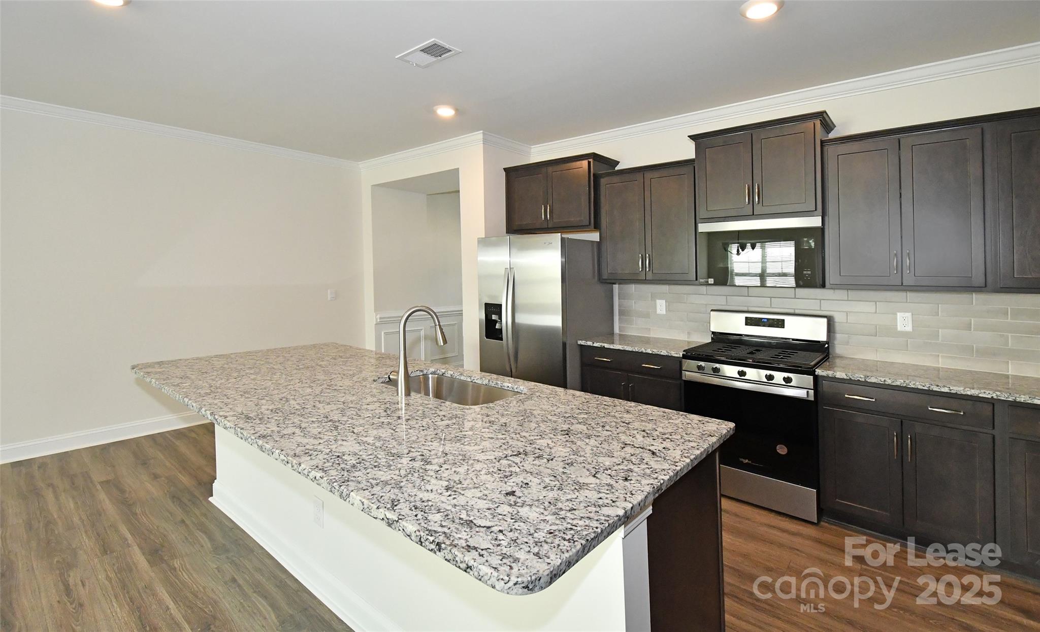 Blackstone Bay Real Estate Listings Main Image