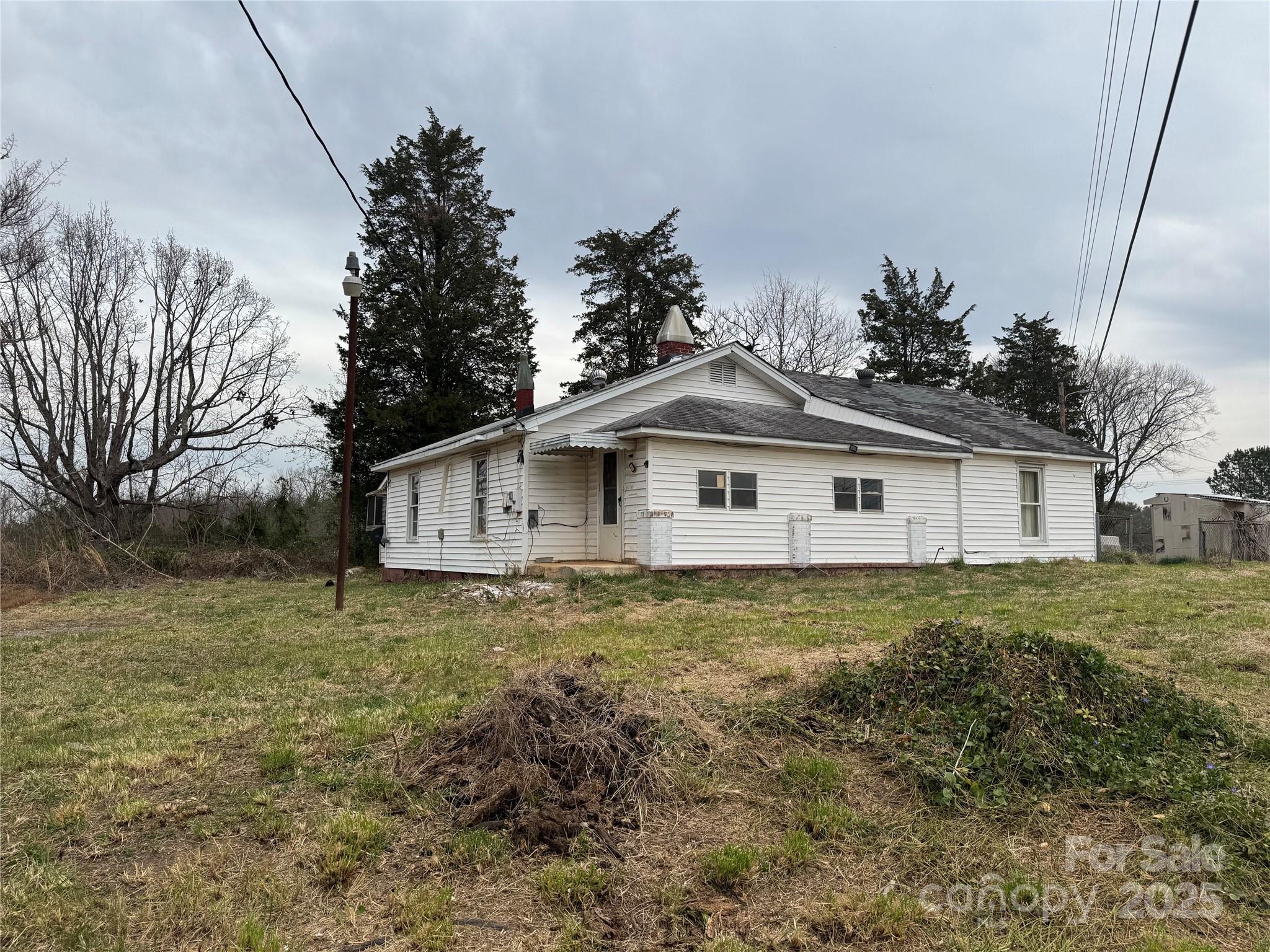 3812 Cliffside Road Property Photo