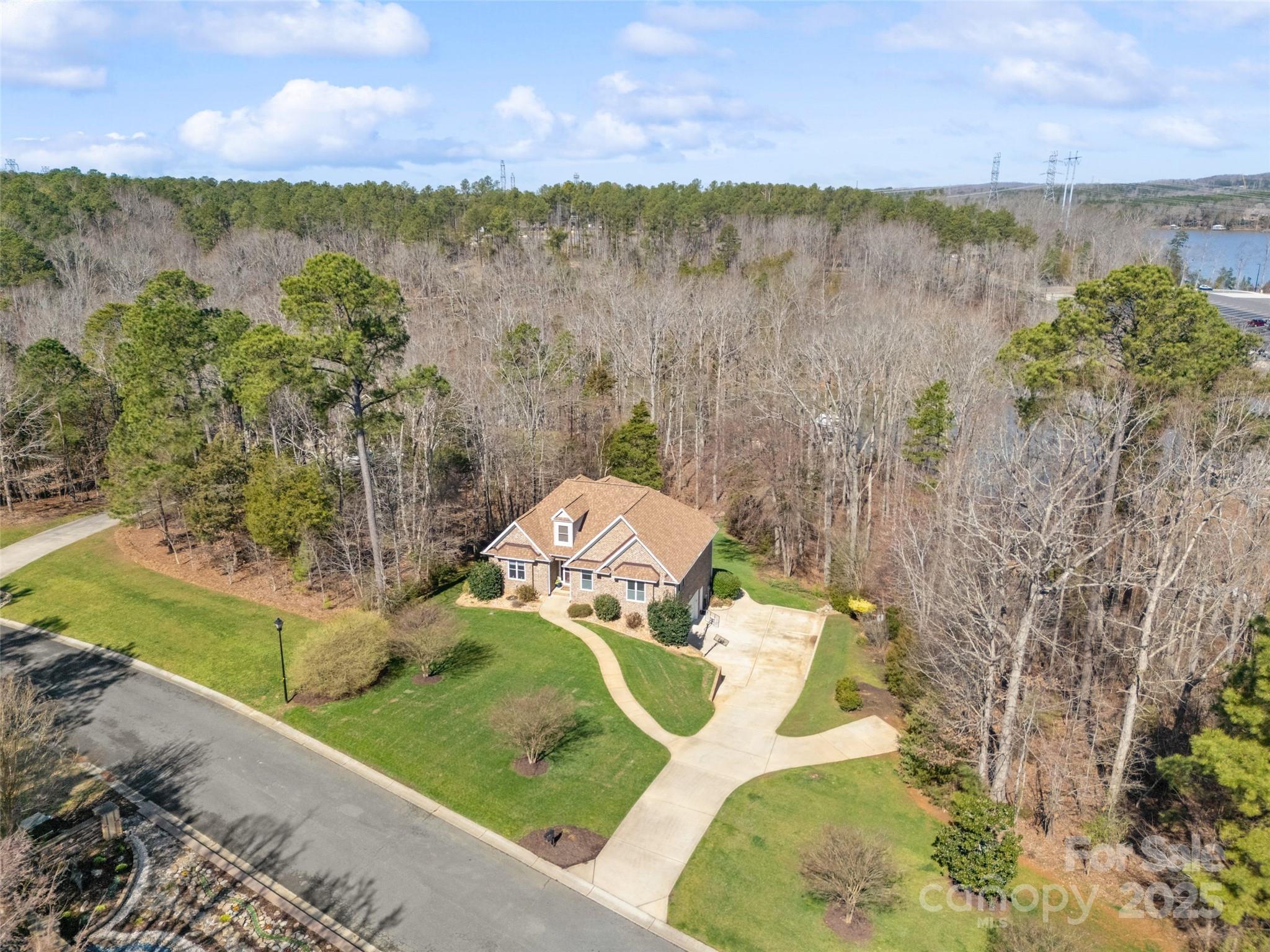145 Mariners Bluff Road Property Photo