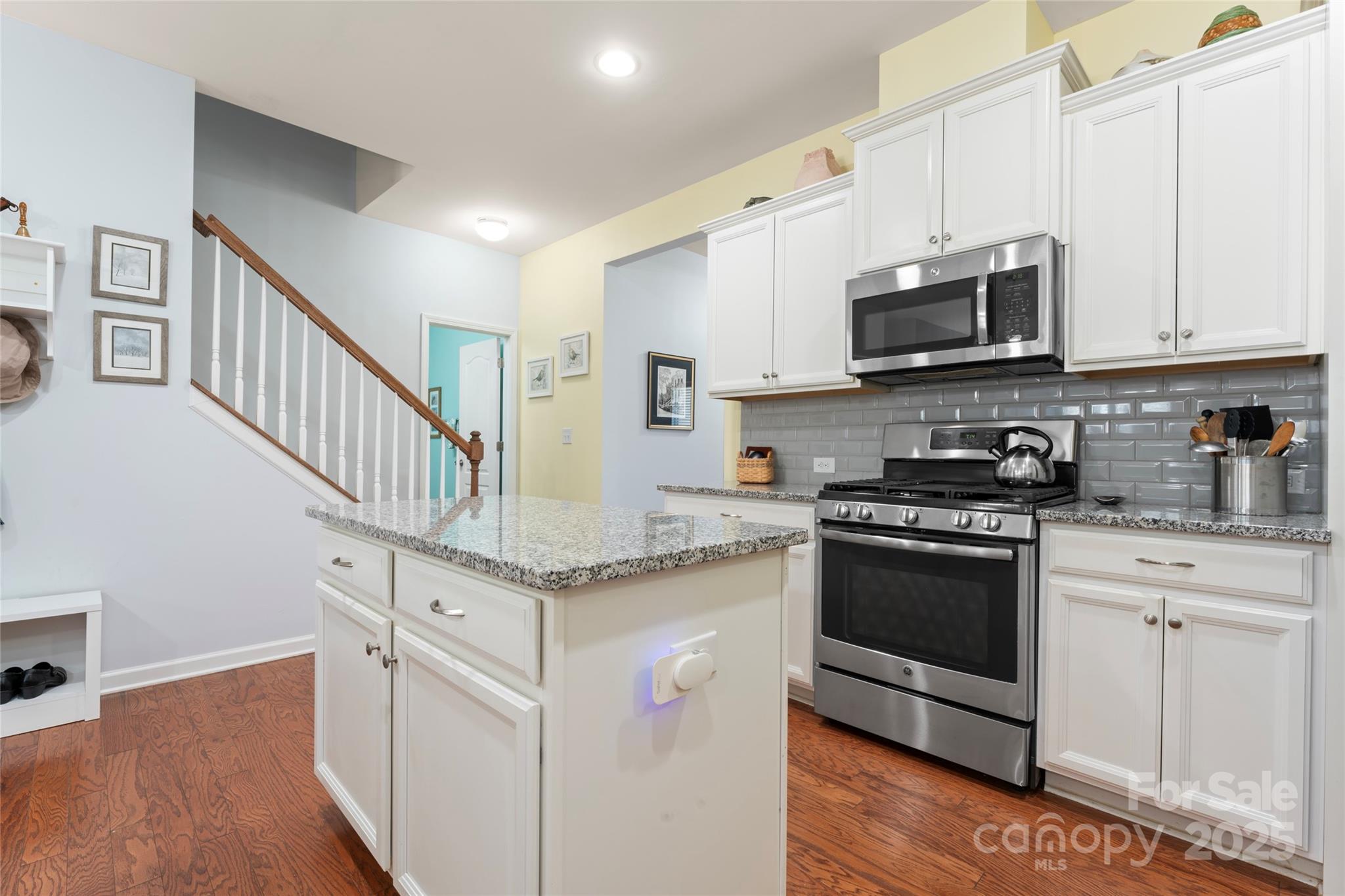 11124 Chapeclane Road Property Photo 6