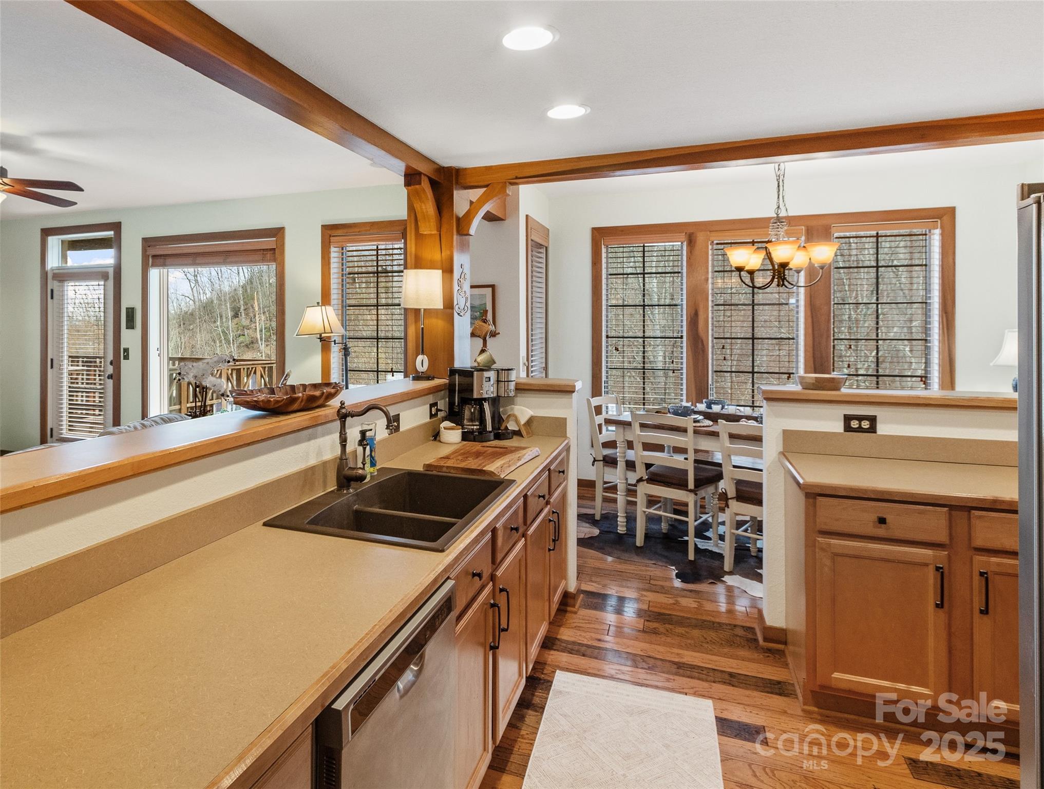 222 Creekside Way D201 Property Photo 6