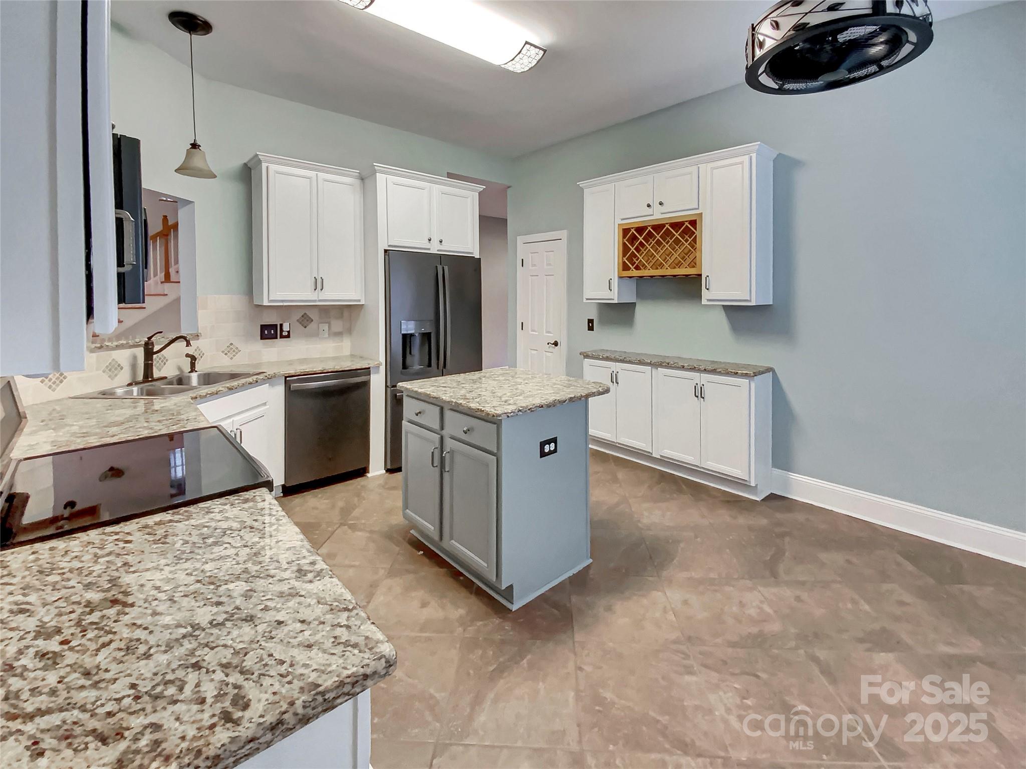 3865 Granite Street Property Photo 12