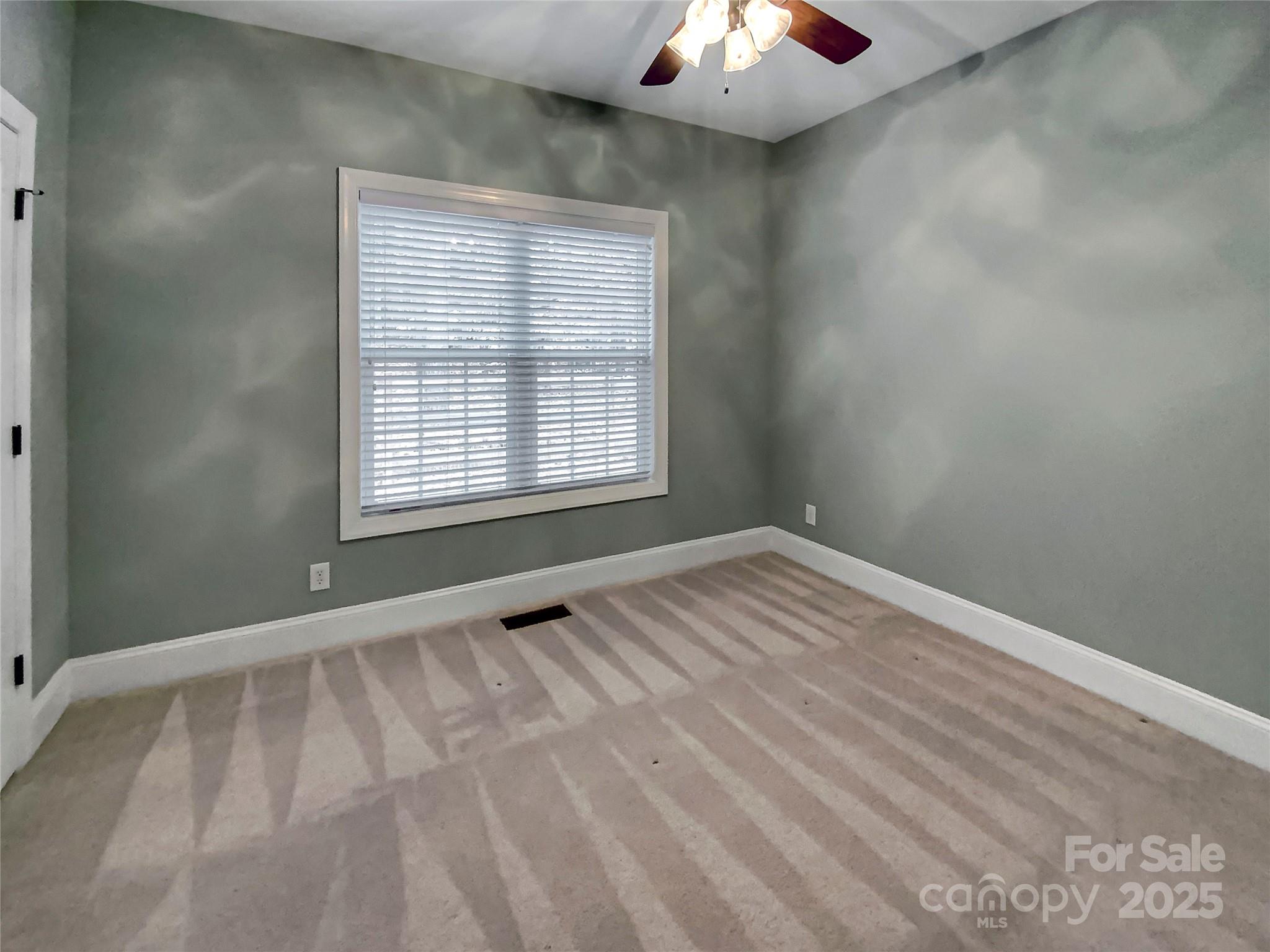 3865 Granite Street Property Photo 17
