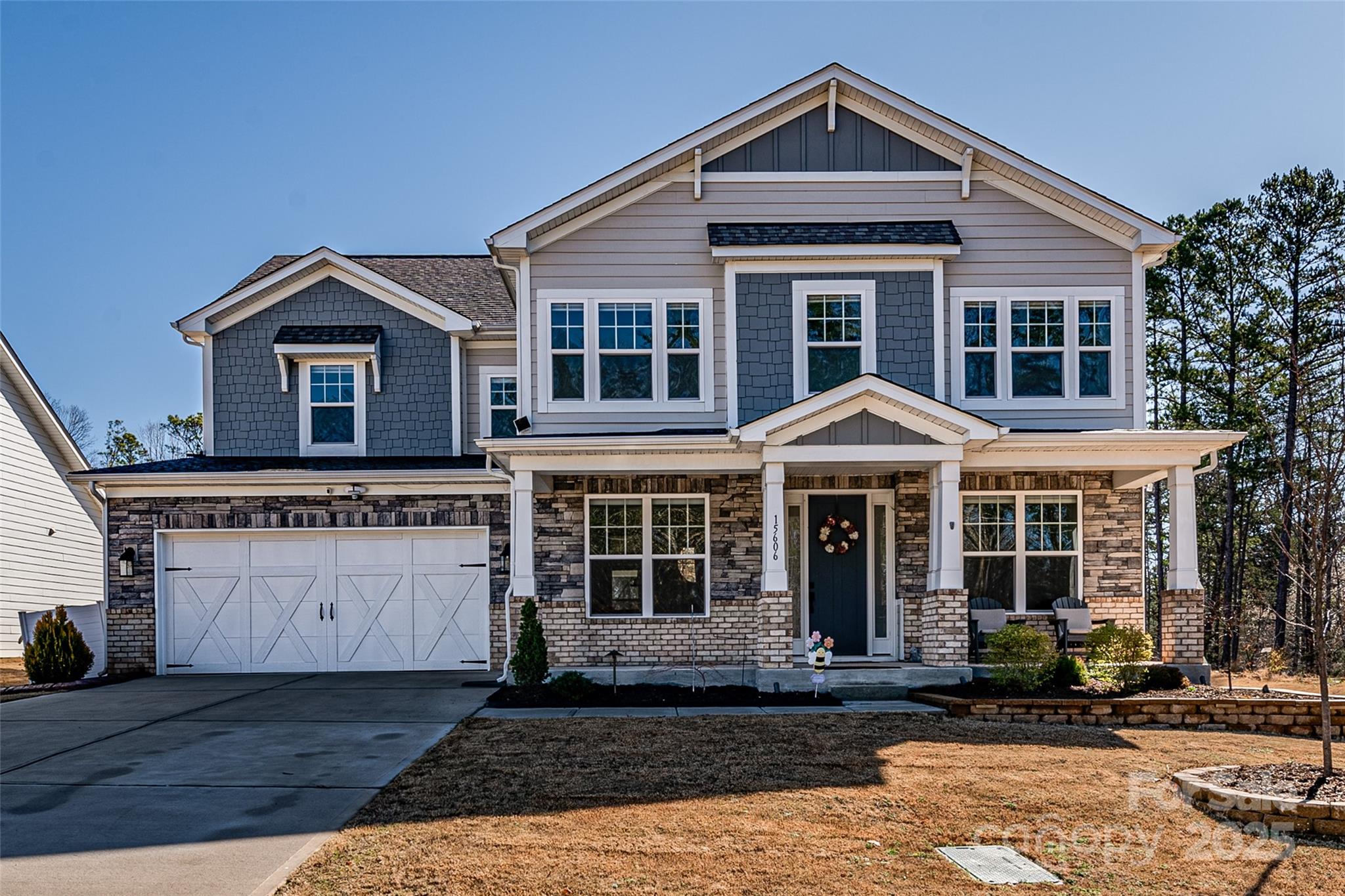 15606 Walnut Hill Drive Property Photo