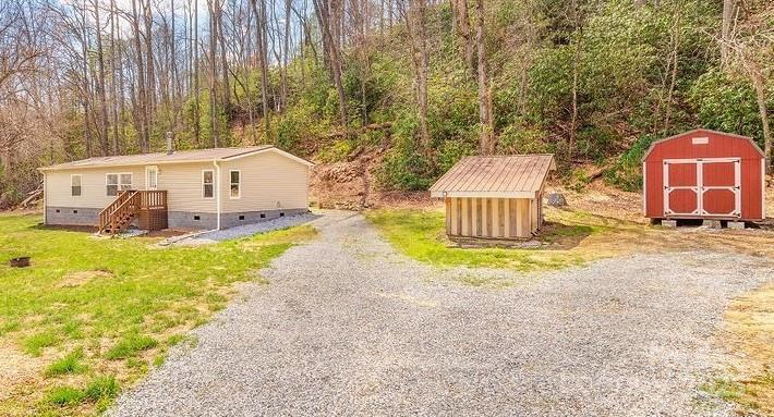 213 Walker Drive Property Photo