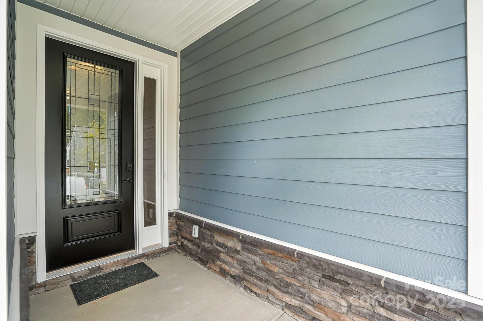 121 N Prestwick Way 43 Property Photo 4