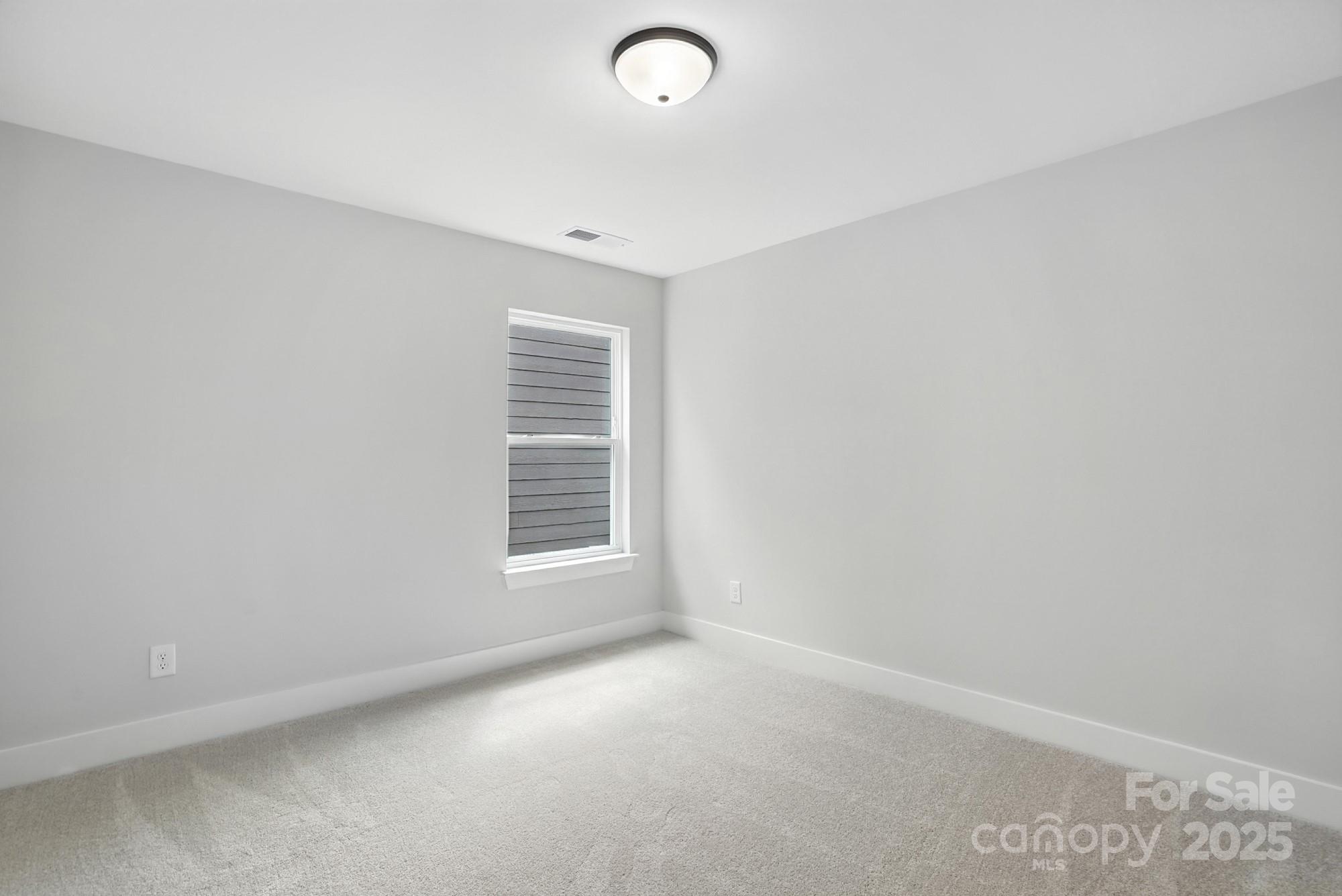 121 N Prestwick Way 43 Property Photo 36