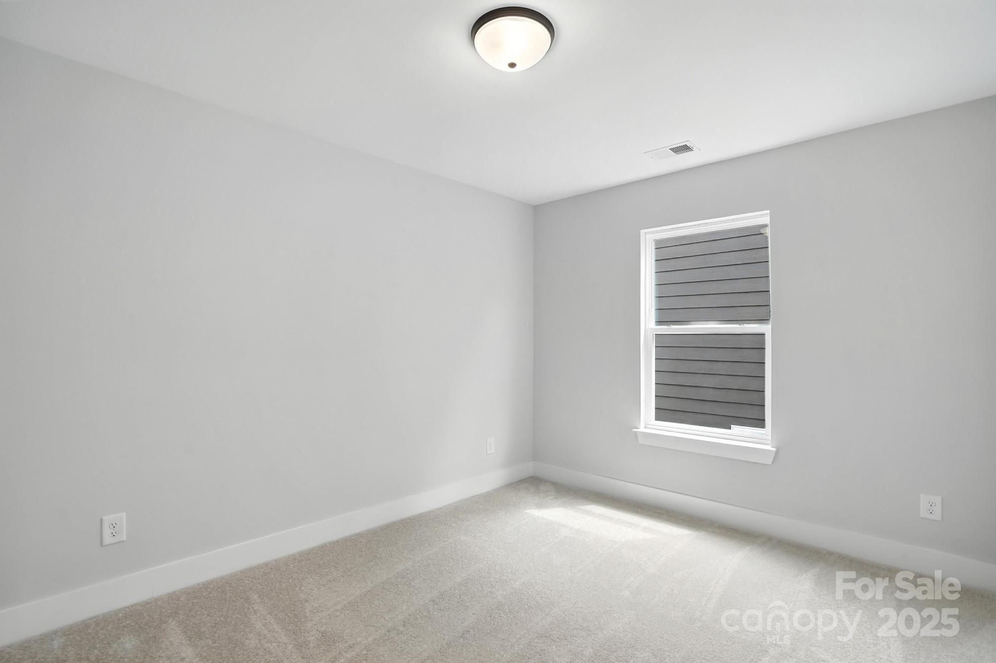 121 N Prestwick Way 43 Property Photo 39