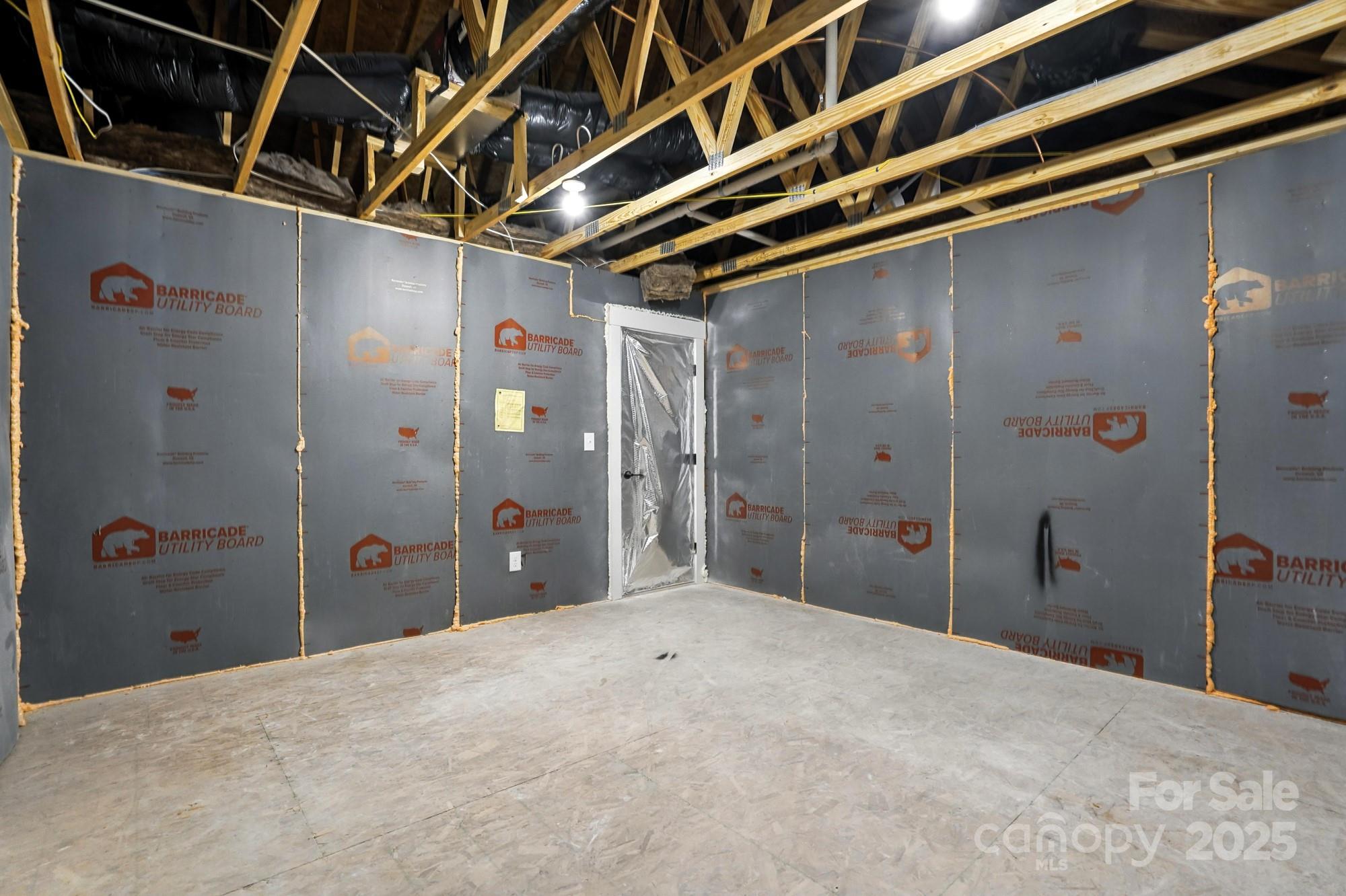 121 N Prestwick Way 43 Property Photo 40