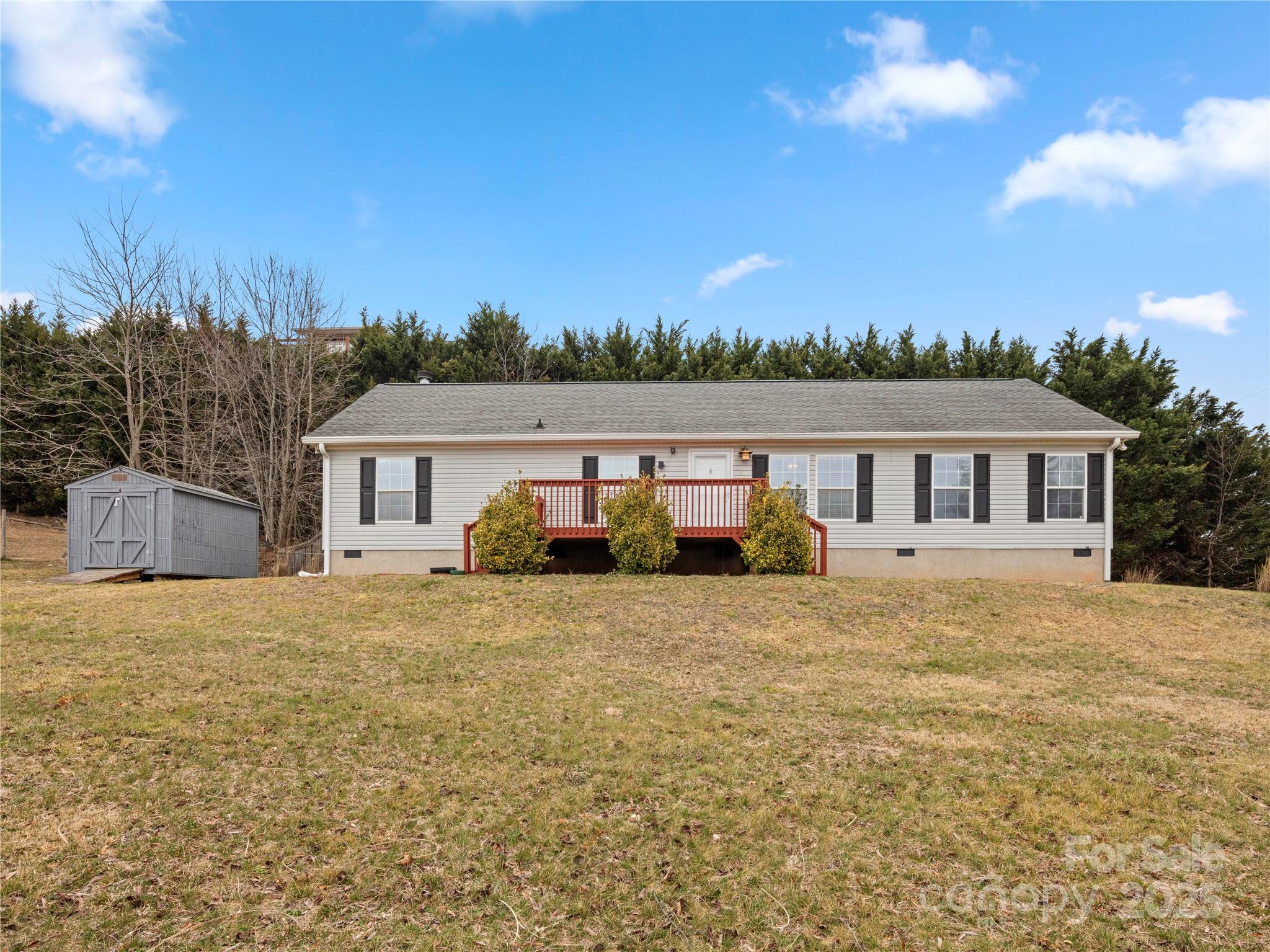 103 Lat Lane Property Photo