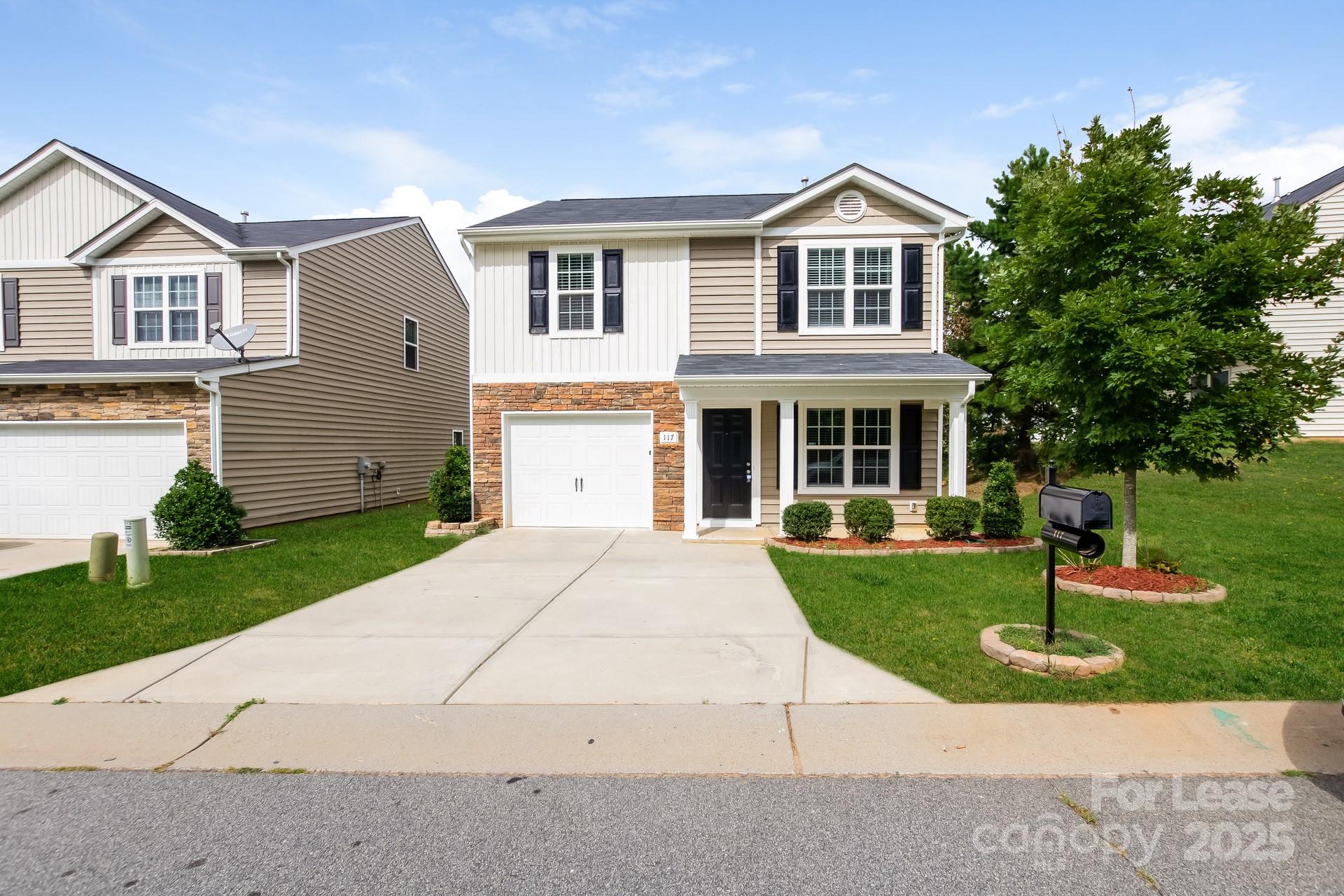 117 Autumn Bluff Circle Property Photo