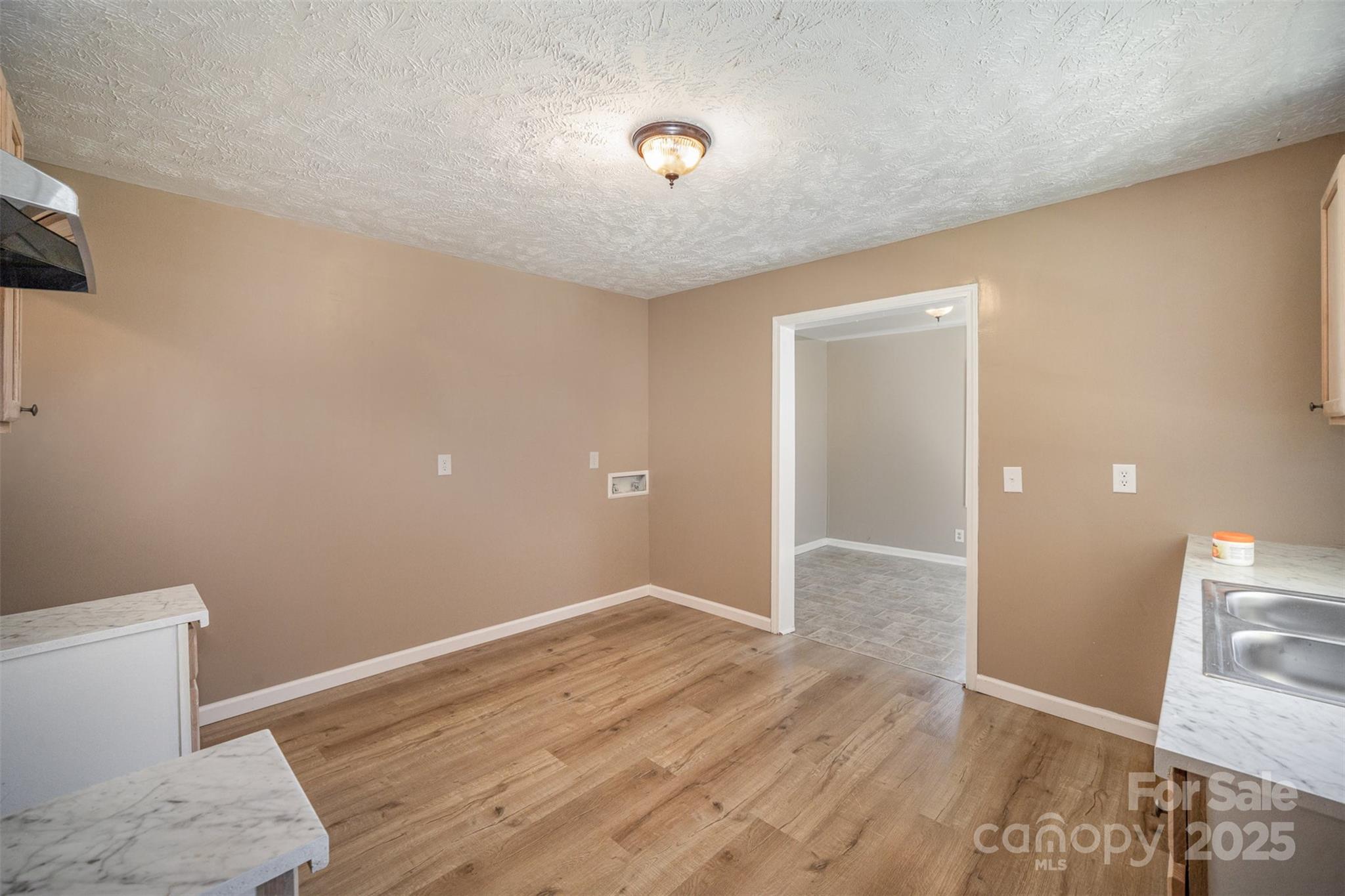 15 Gumtree Street Property Photo 11