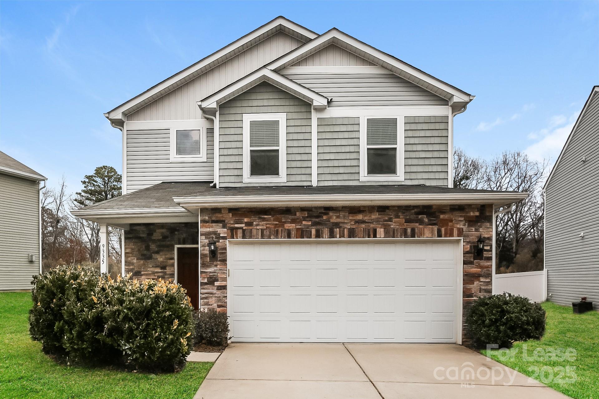 9335 Magnolia Lily Avenue Property Photo