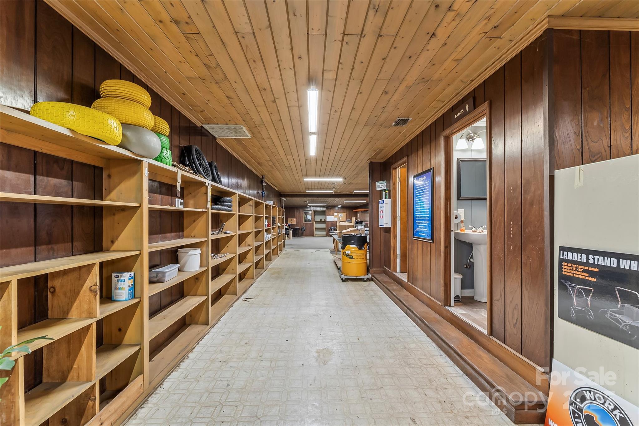 314 Burke Drive Property Photo 4