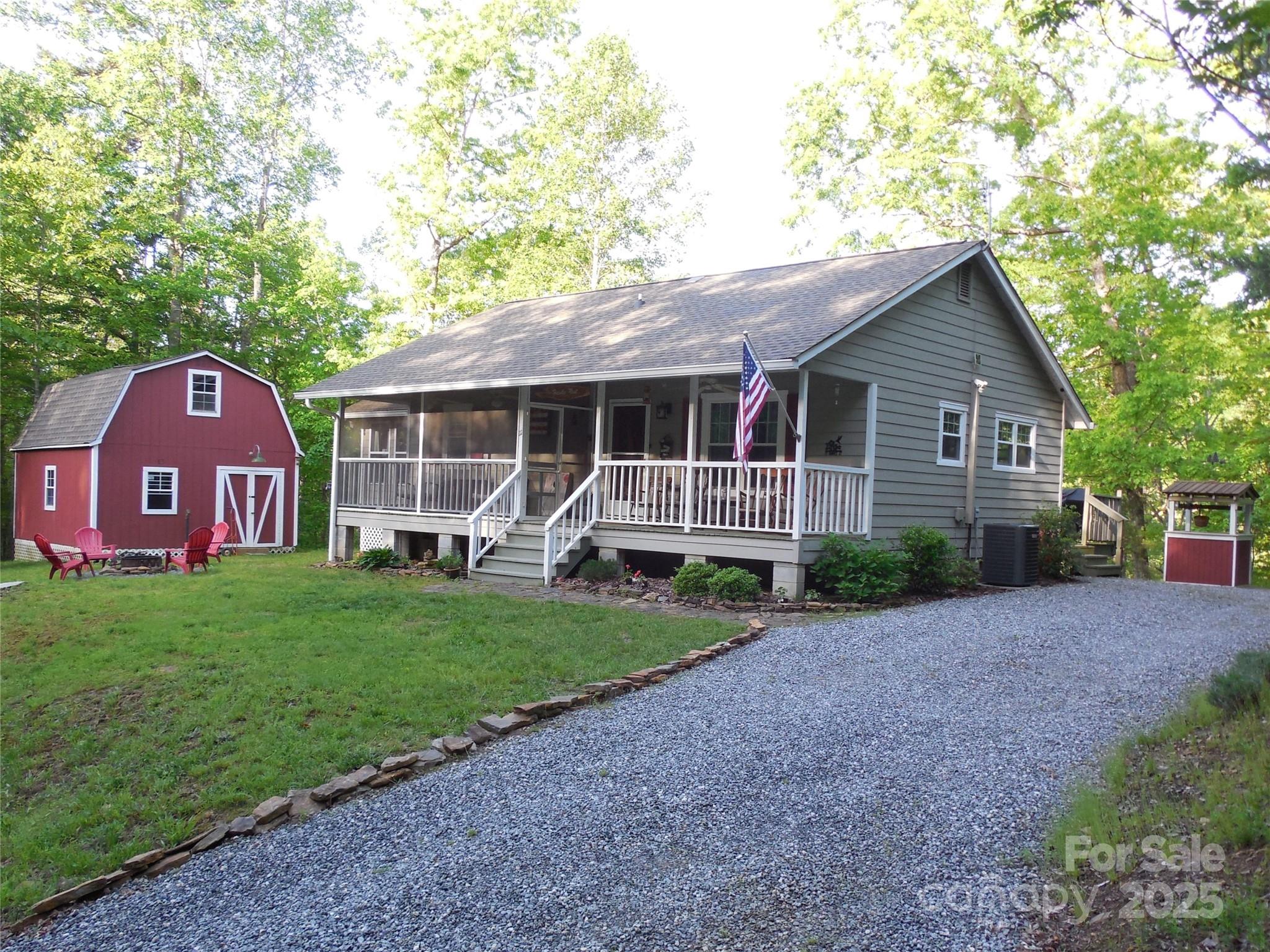 111 Hawks Court Property Photo