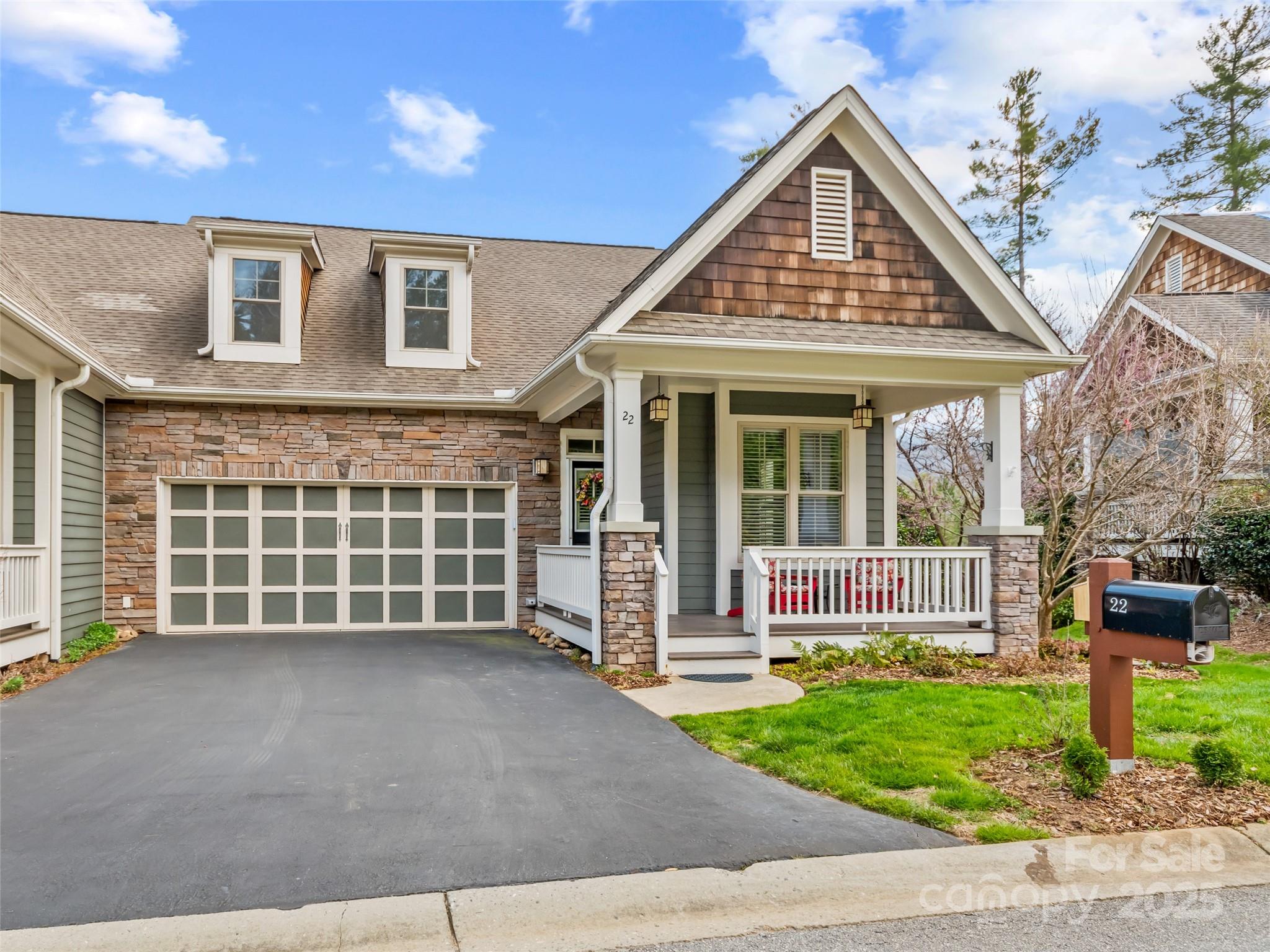 22 S Kaufmann Stone Way Property Photo