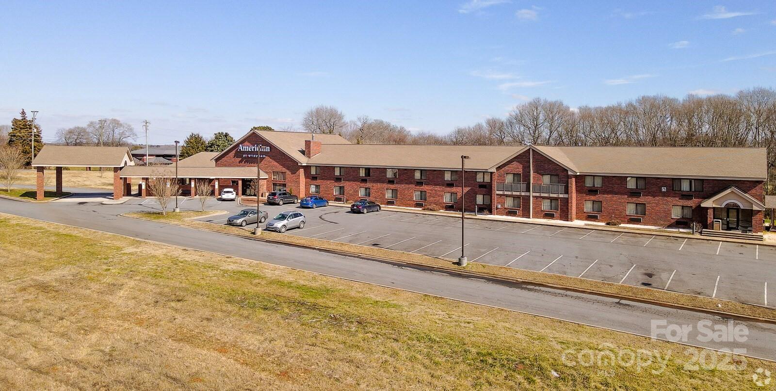 28017 Real Estate Listings Main Image