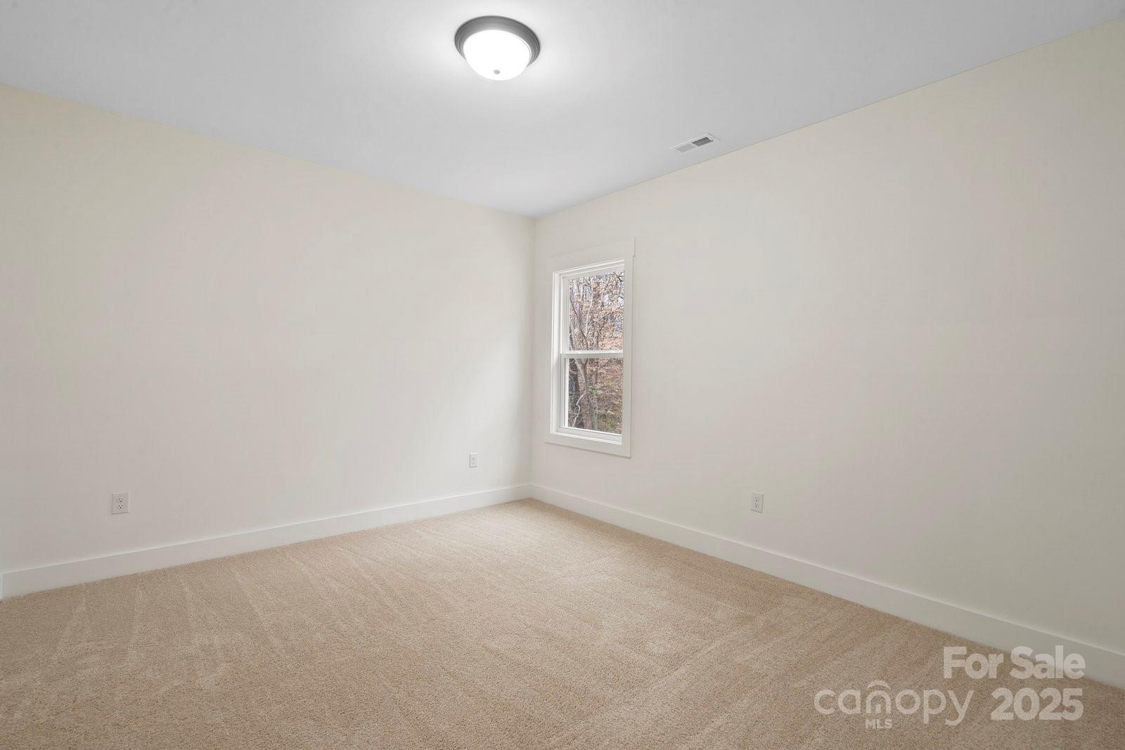 10405 Briarhurst Place 18 Property Photo 3