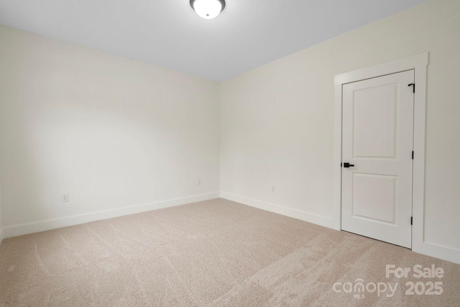 10405 Briarhurst Place 18 Property Photo 16