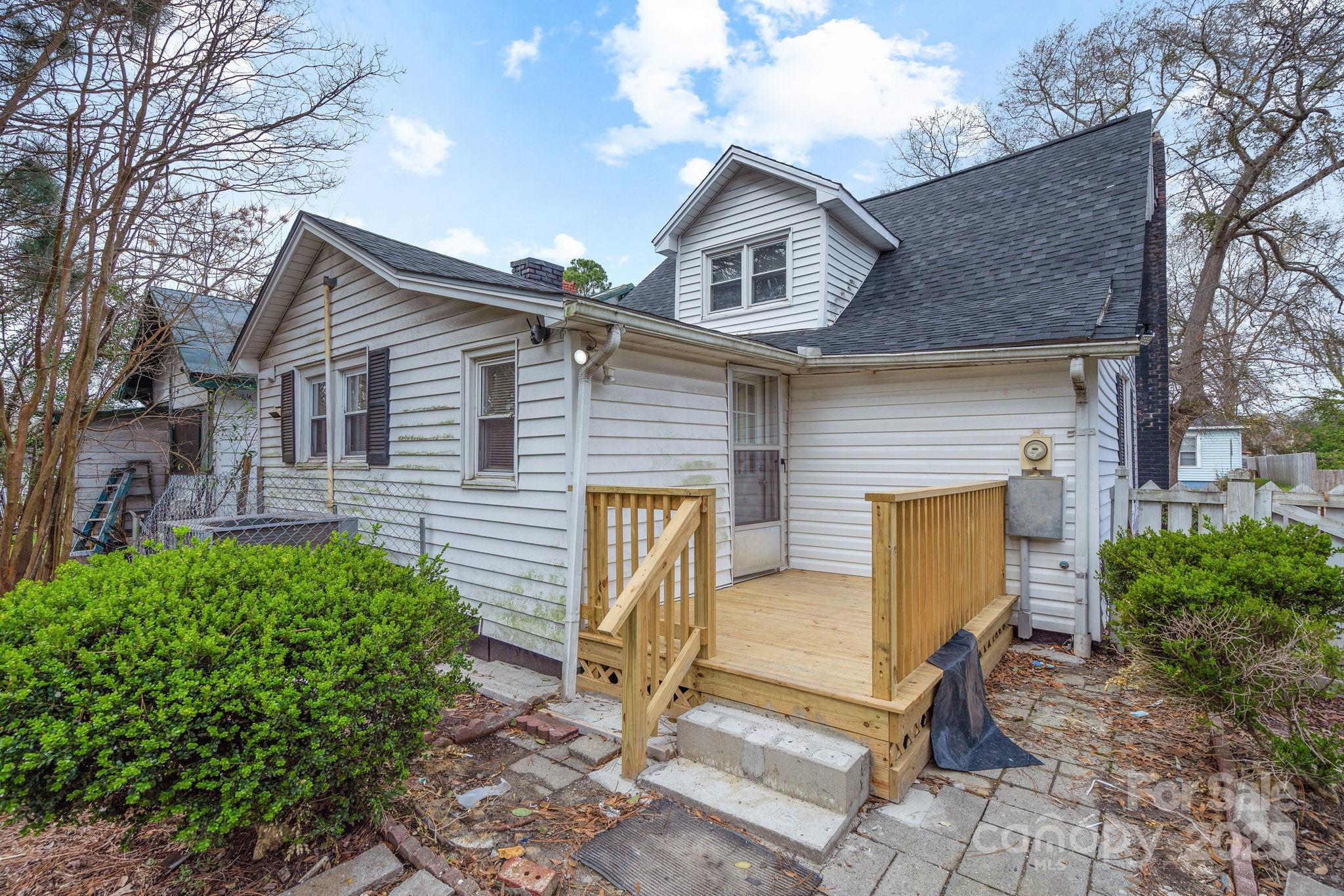 321 Coleman Avenue Property Photo 31